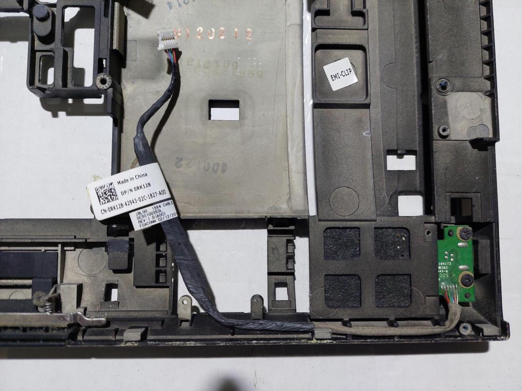 Dell Latitude E6400 F553C Alt Kasa CN-0WT540