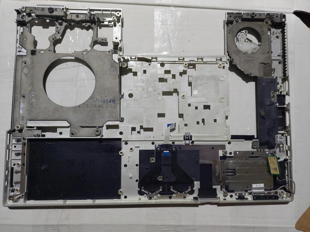 Sony Vaio  PCG-3J1M ÜST KASA VGNFW VGN-FW PCG-3F4L