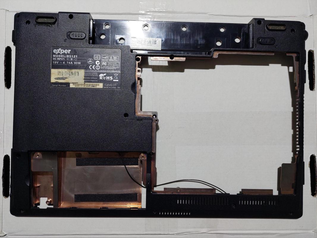 EXPER B5121 CLEVO 39 W76S3 014 ALT KASA 