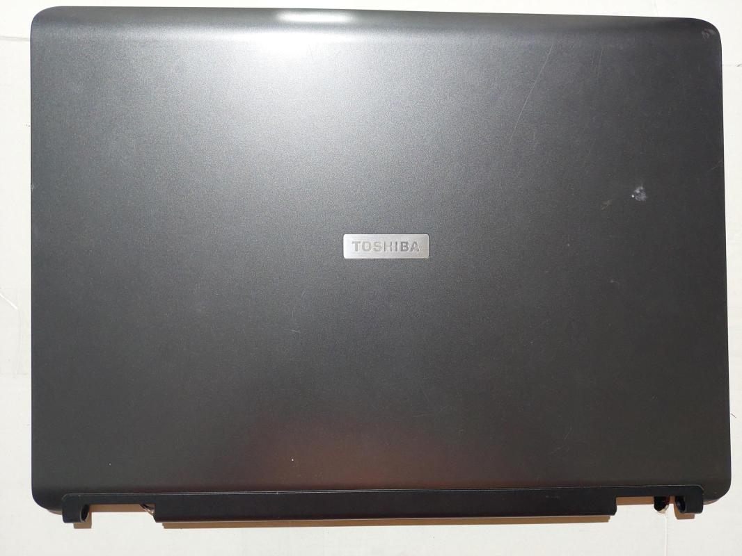TOSHIBA SATELLITE EQUIUM A100 -147 A105  ARKA KAPAK COVER  - 6070B0081903  VE BEZEL 