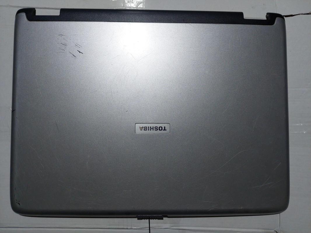  Toshiba Satellite M35x M35x-s329 LCD  Arka Kapak  COVER K000018850