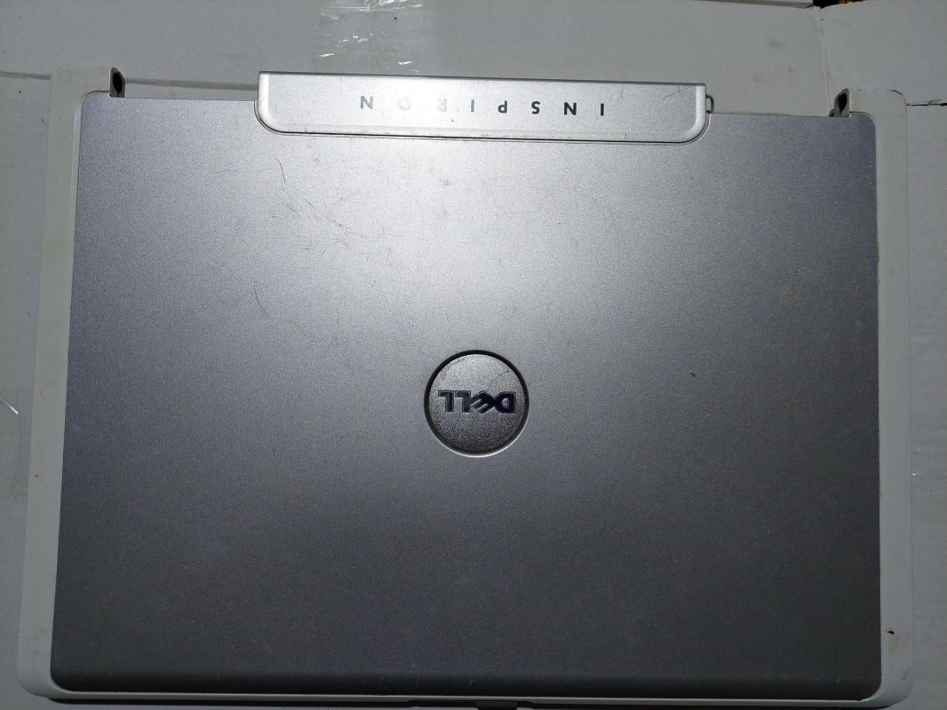 DELL INSPIRON 6000 BEEL EKRAN CERCEVE COVER ARKA KAPAK D FAAL306E000-1  CN-0F6902-12961-57H-H0V1