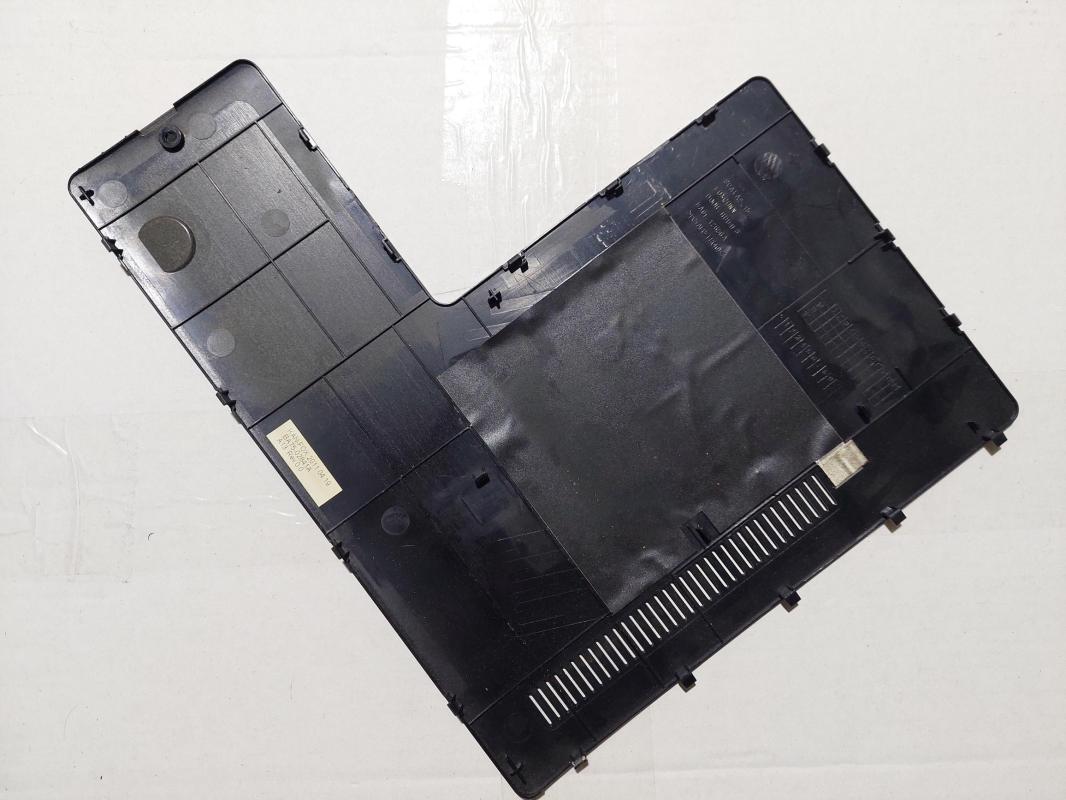 Samsung RV511 NP-RV511 Notebook Ram Kapağı BA75-02841A