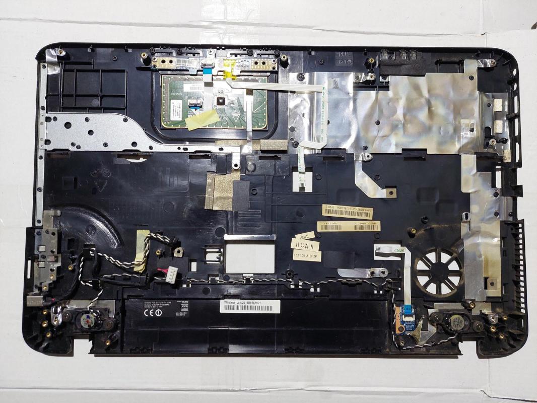 Toshiba Satellite L850 L850D L855 L855D Klavye  Üst Kasa H000051940 13N0-ZWA0Y02