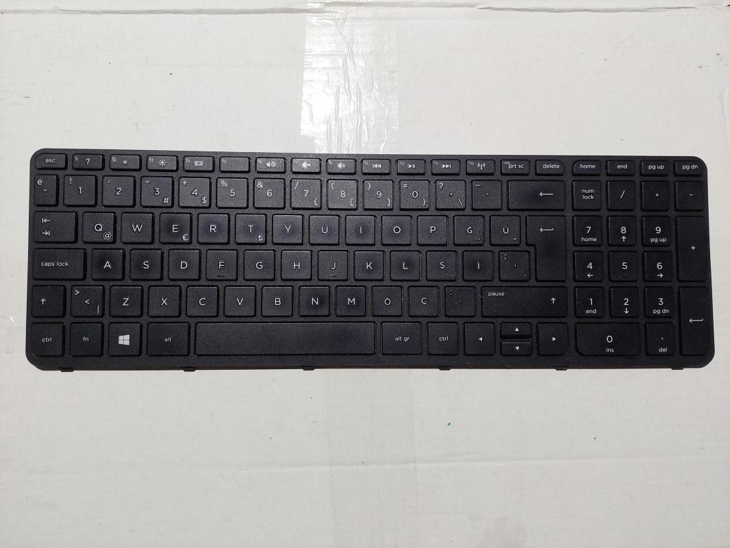 HP Pavilion ZS051 LA-A996P G15 Serisi Nsk-Cn6Sc Siyah  HP 15-R215NT V140502Ak1 V140502Ak1 Ne V140502Ak1-Tr Klavye 