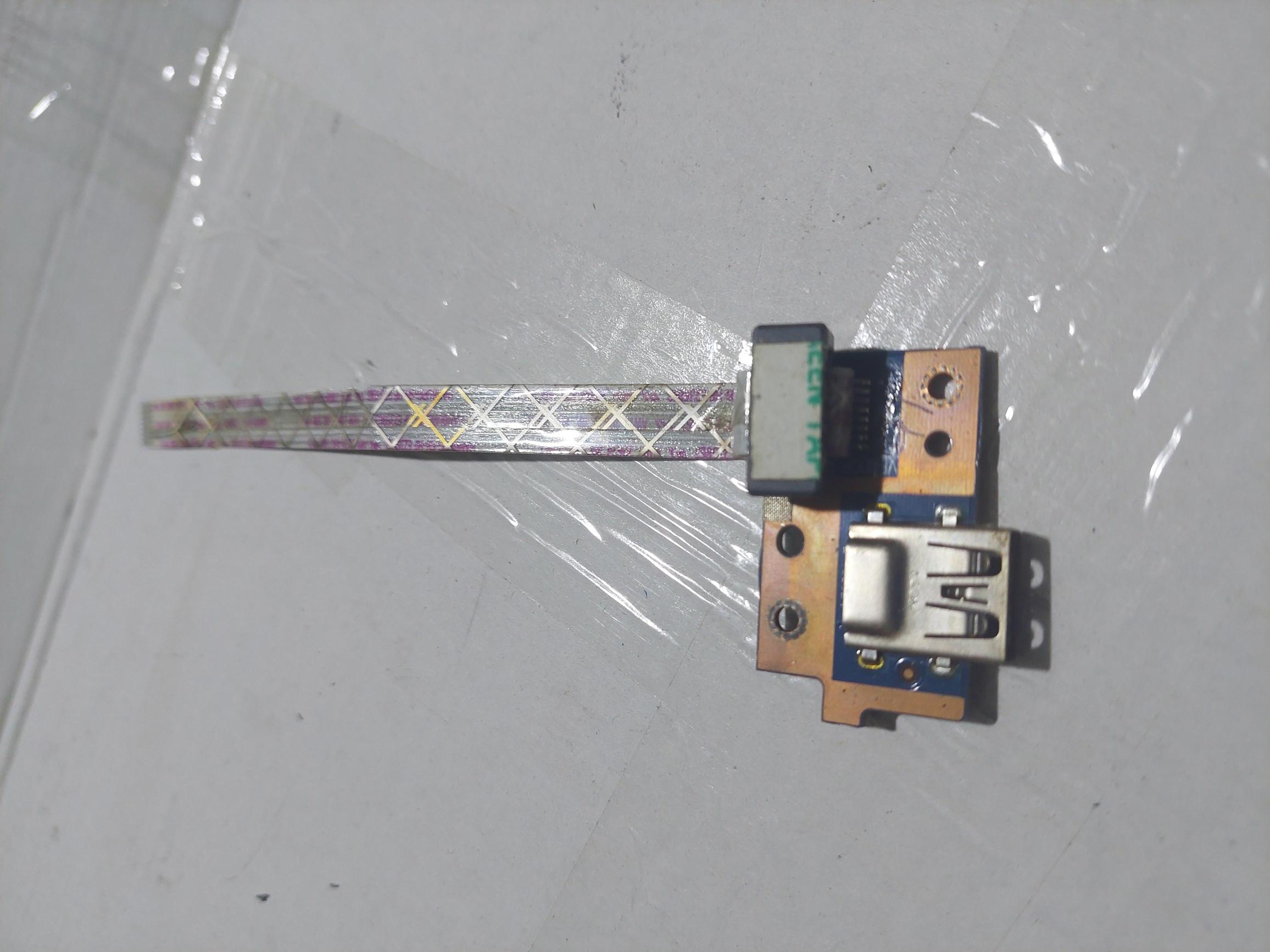Dell Inspiron 3521 USB Port Board w/Cable ls-9102p CN 075PM1-12961