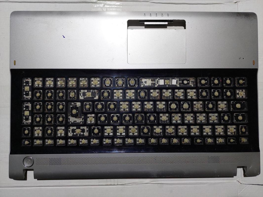 Samsung RV515 RV520  Üst Klavye Kasa BA75-02881F