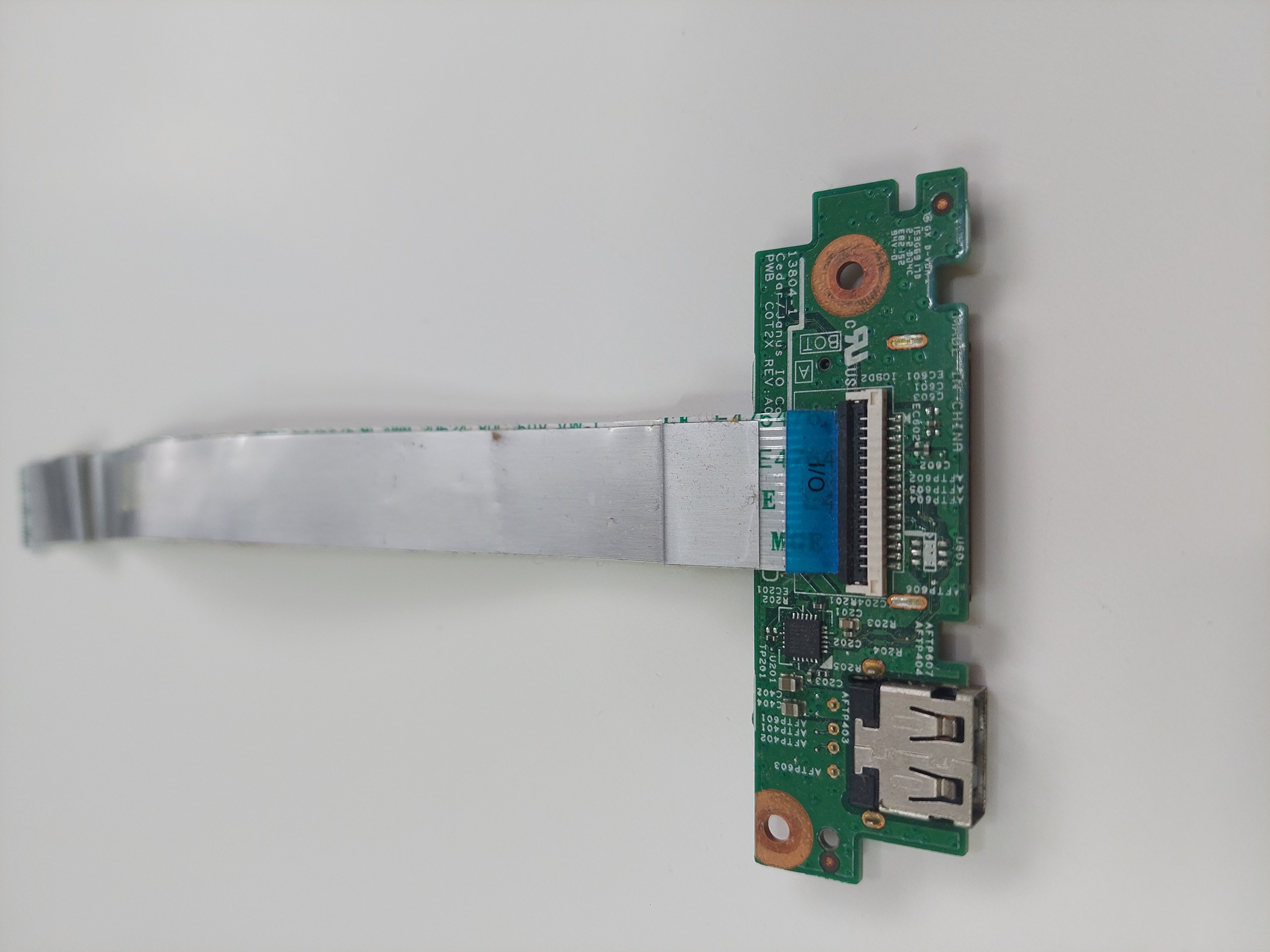 Dell%20Inspiron%20%2015-3541%20USB%20Kart%20Okuyucu%20Kartı%20Kablolu%200XP600%20U