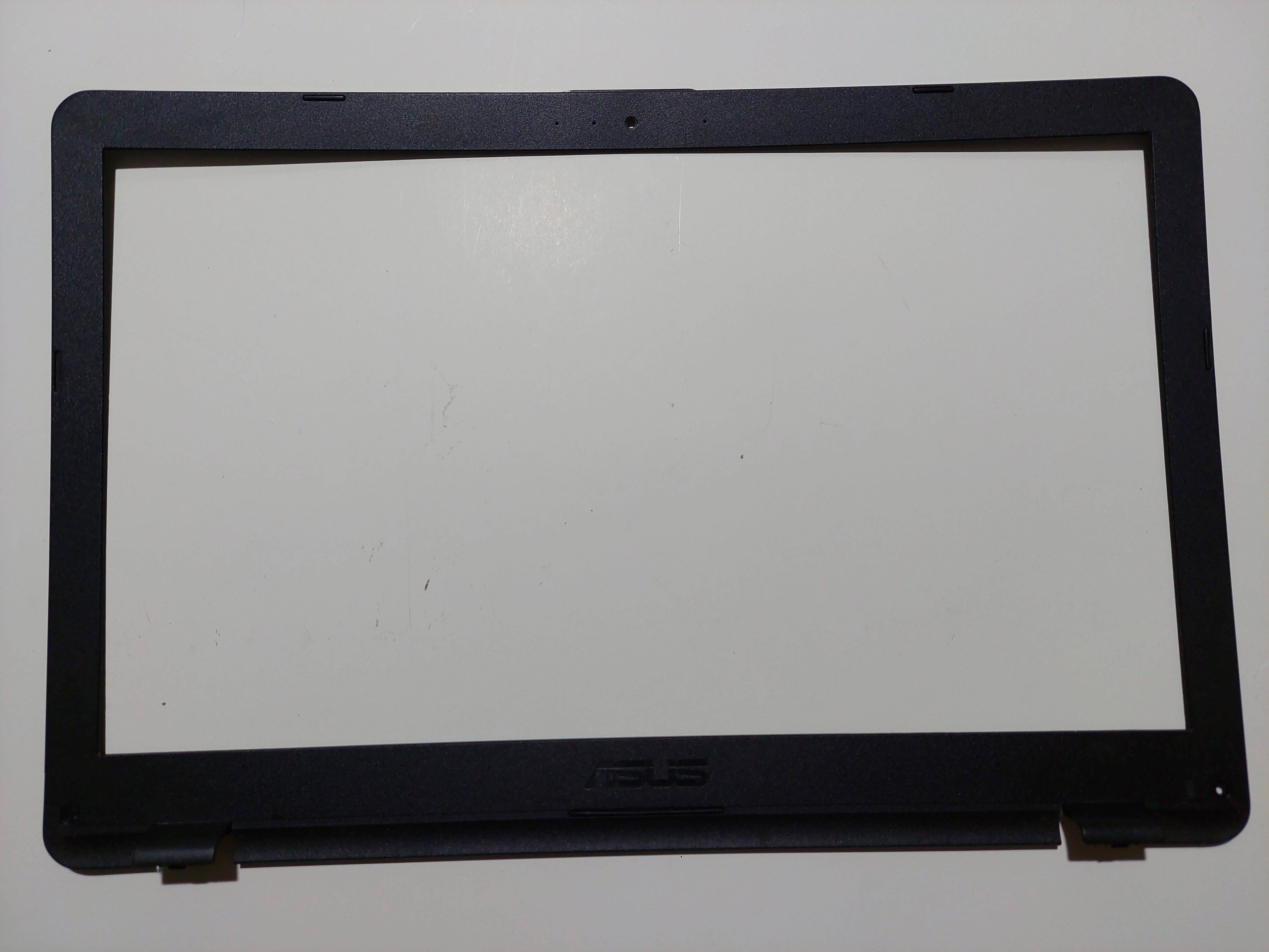 Asus X542UR Ekran Ön Çerçeve Bezel