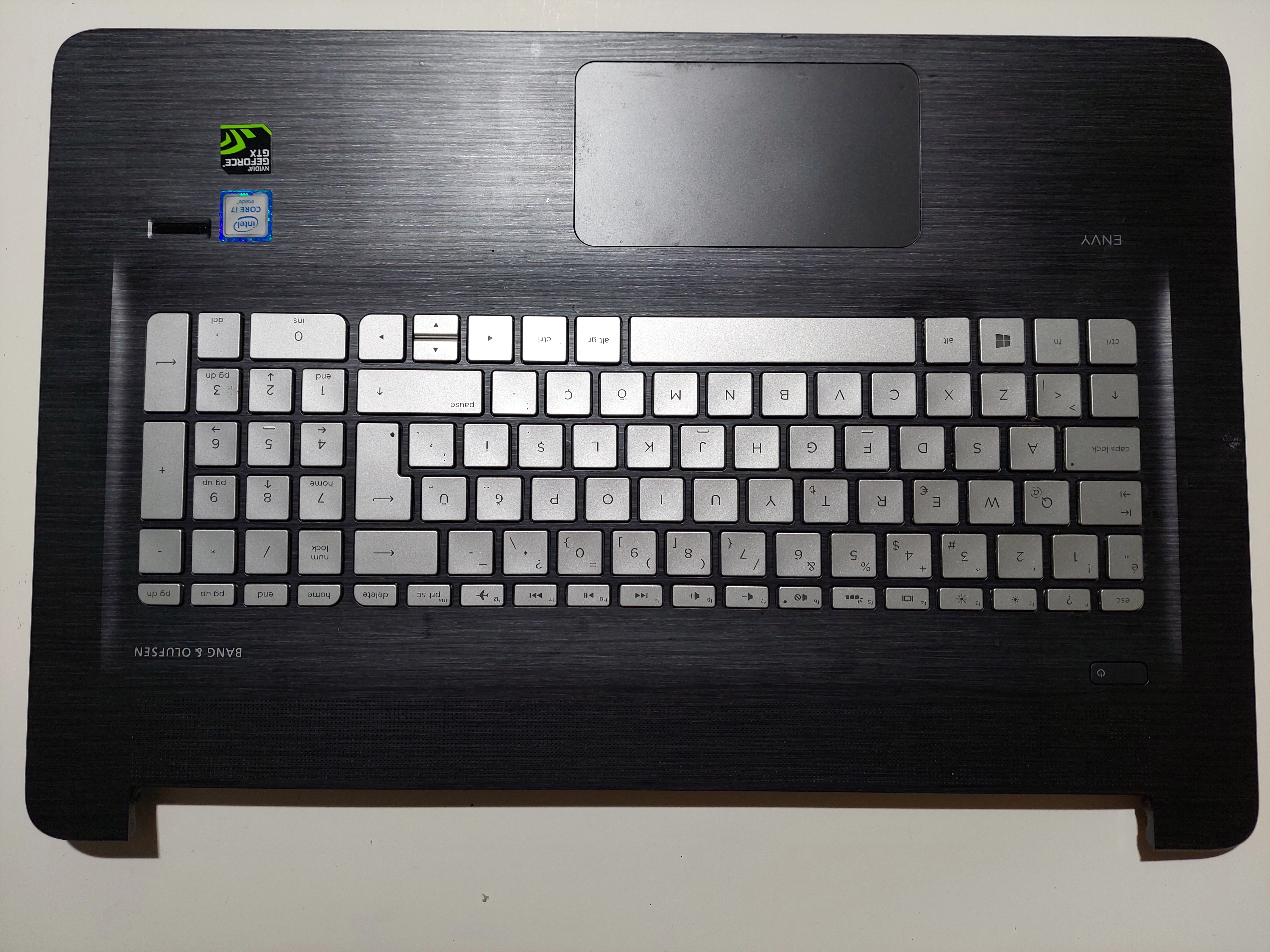 Hp Envy 17 - R100NT  17-N 17-N110NA 17-N000NA 17-R100NT 17-N100NT Notebook Işıklı Klavyeli Üst Kasa W2X26EA AP1CR000410