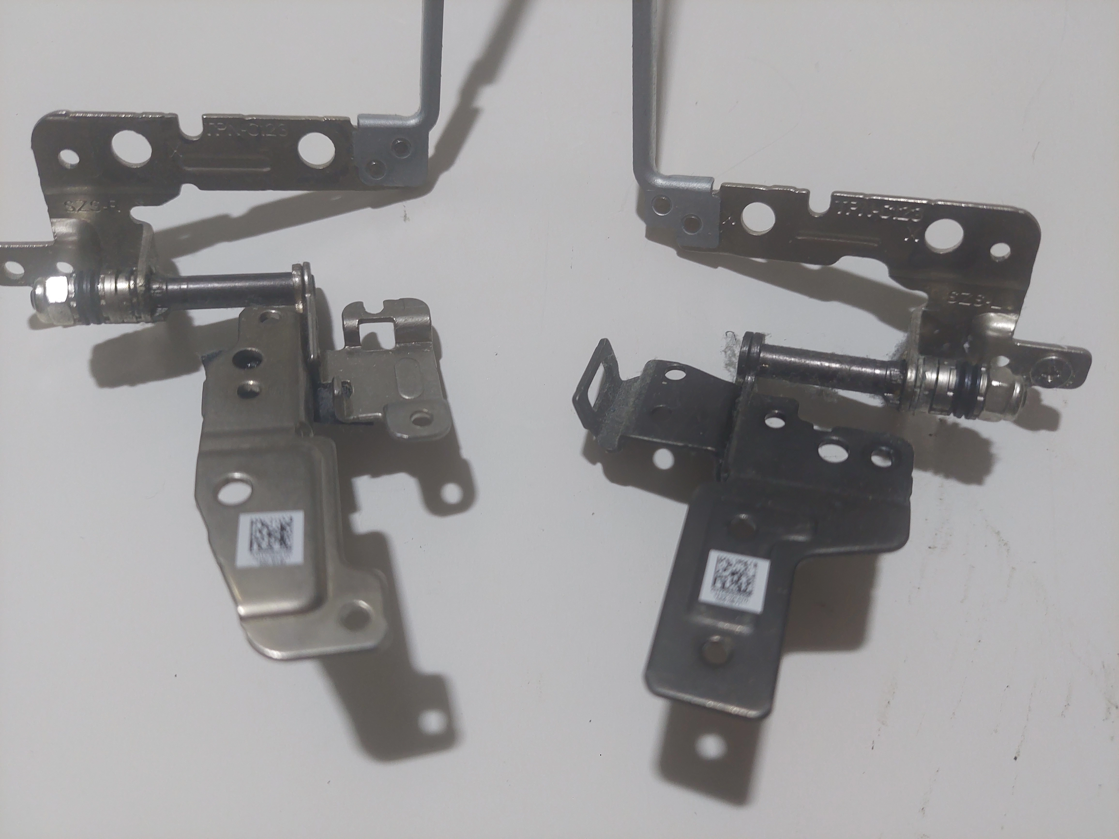 Hp 17-R100NT 17-N100NT SAĞ SOL Menteşe TK HINGE AM1CR000700 AM1CR000600 HP Envy HP 17-N M7-N M7-N101DX TPN-C12