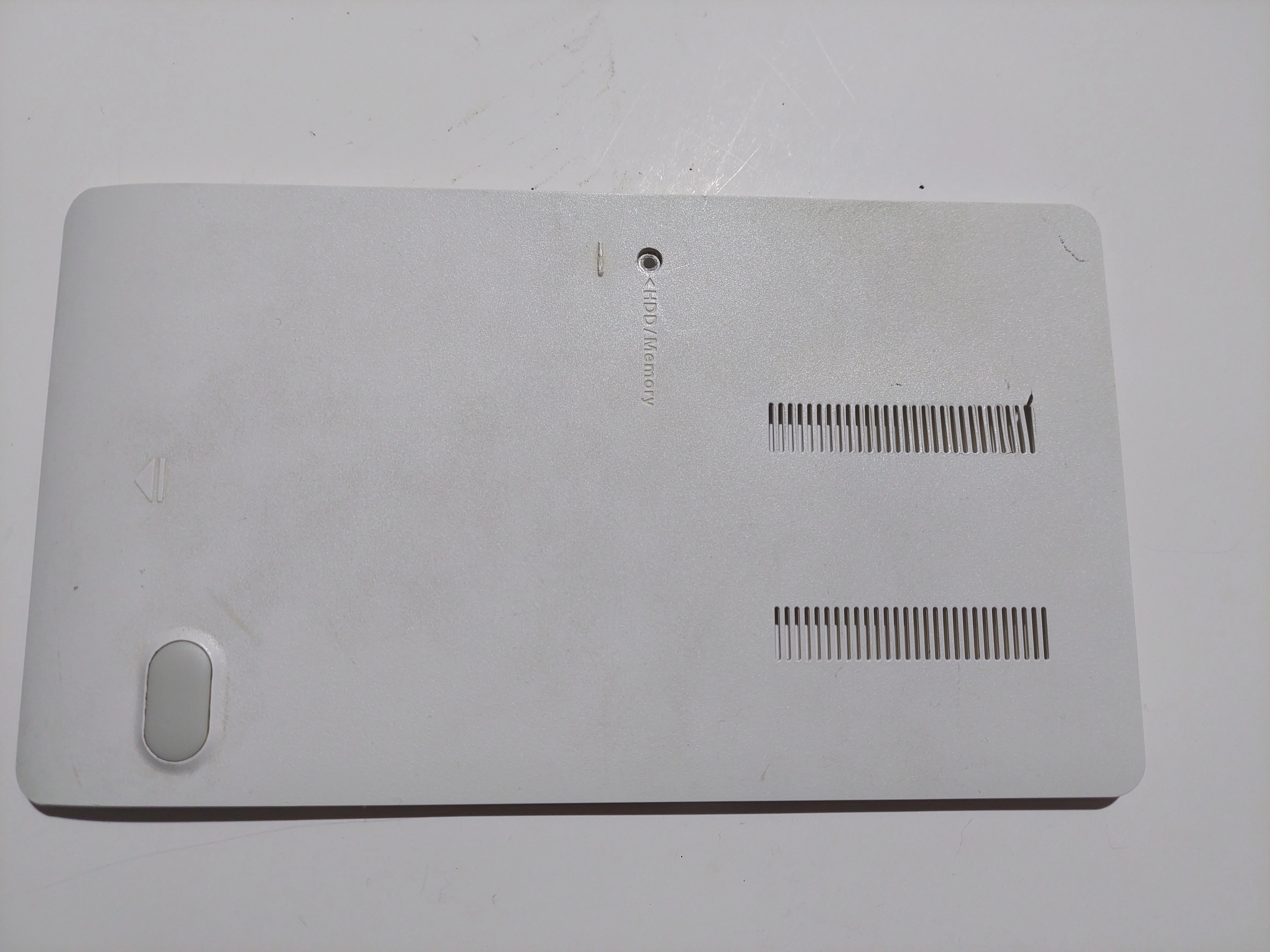 SAMSUNG NP370R5E Notebook Harddisk Ram Kapak BA75 - 04341B