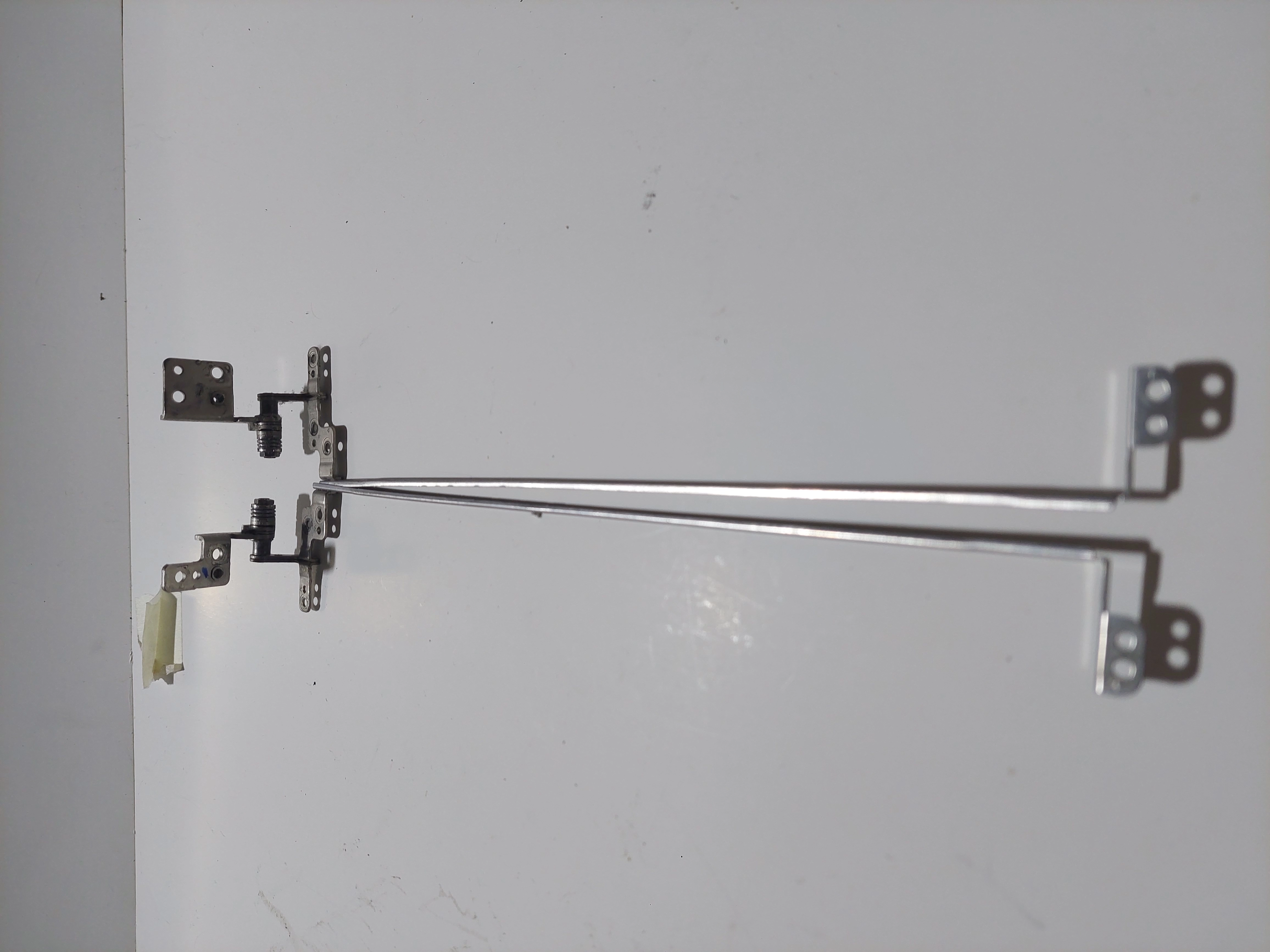 SAMSUNG NP370R5E, NP370R5V Sol + Sağ MENTEŞE