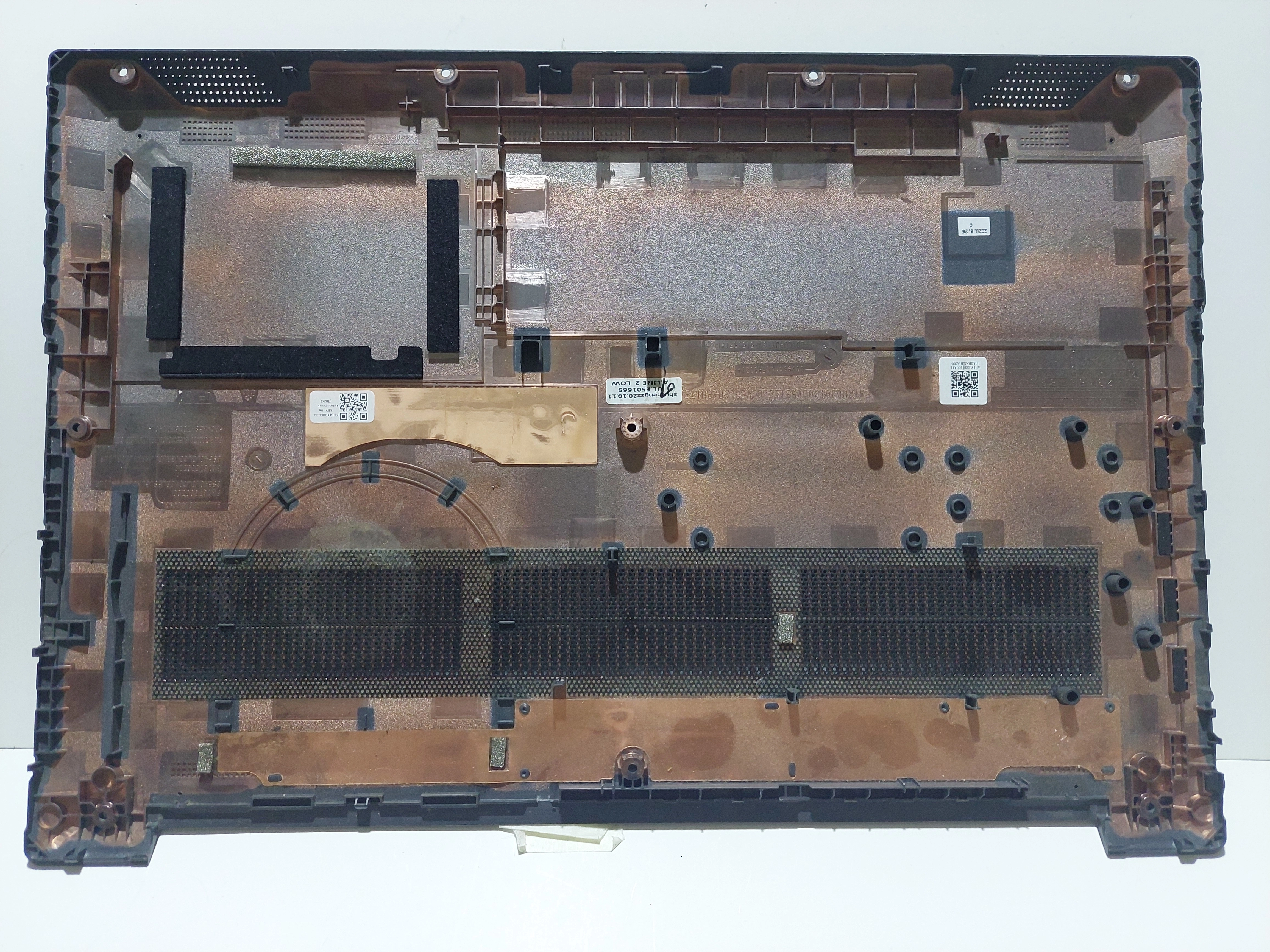 lenova%20v15-ada%2082c7%20ALT%20KASA%20AP1RU000100