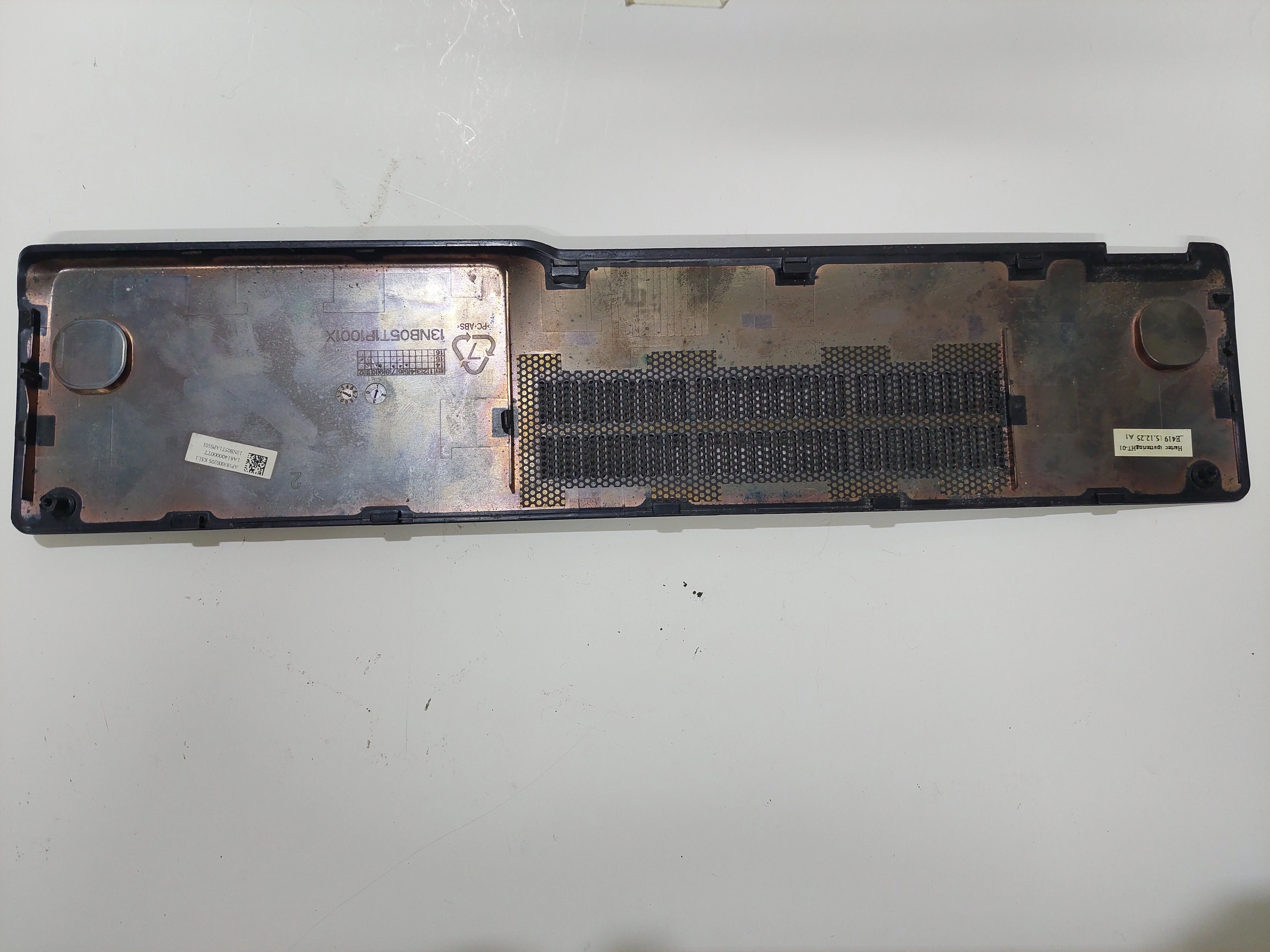 ASUS N551 N551JK N551JA N551J N551JB N551JM G551J Alt KASA Kapağı  13NB05T1P1001X 13NB05T1AP0101