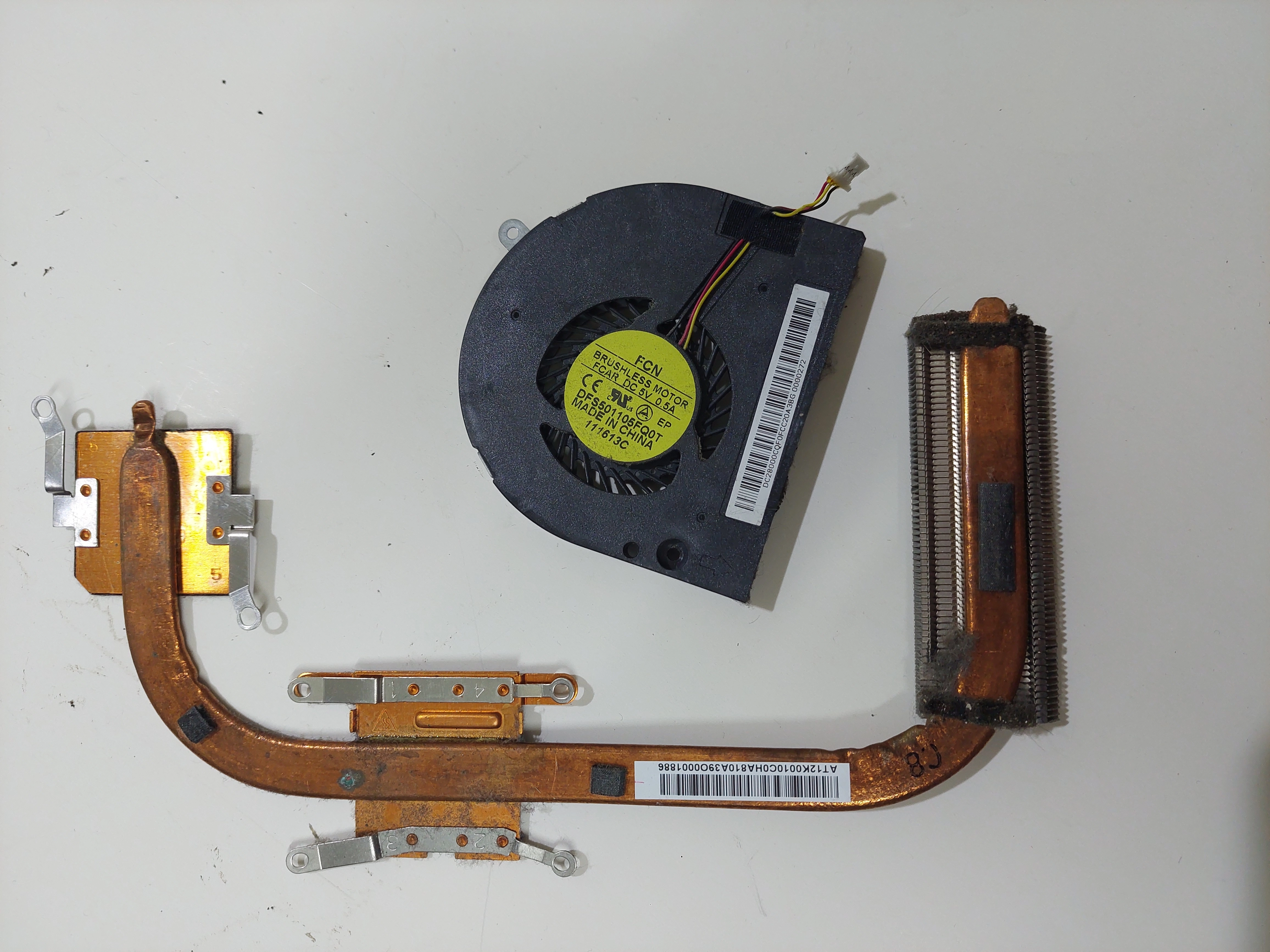 %20ACER%20V5WE2%20ASPIRE%20E1%20LA%20-%209531P%20%20DFS501105%20DC28000CCQF0F%20CPU%20SOĞUTUCU%20FAN%20HEATSINK
