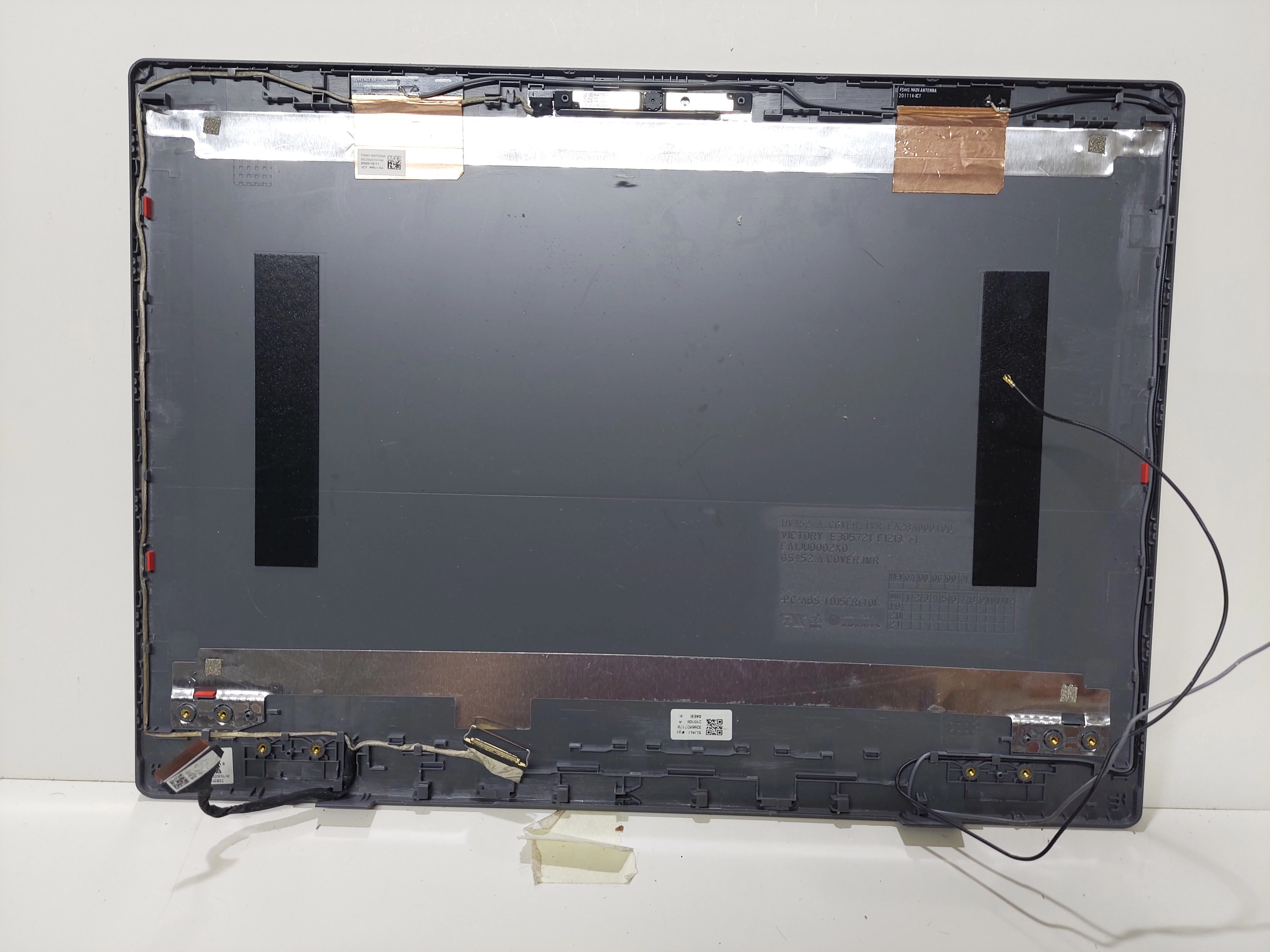 Lenovo IdeaPad 3 14IIL05 14IML05 14IGL05 14ARE05 LCD Arka Kapak COVER FA1JU0002X0