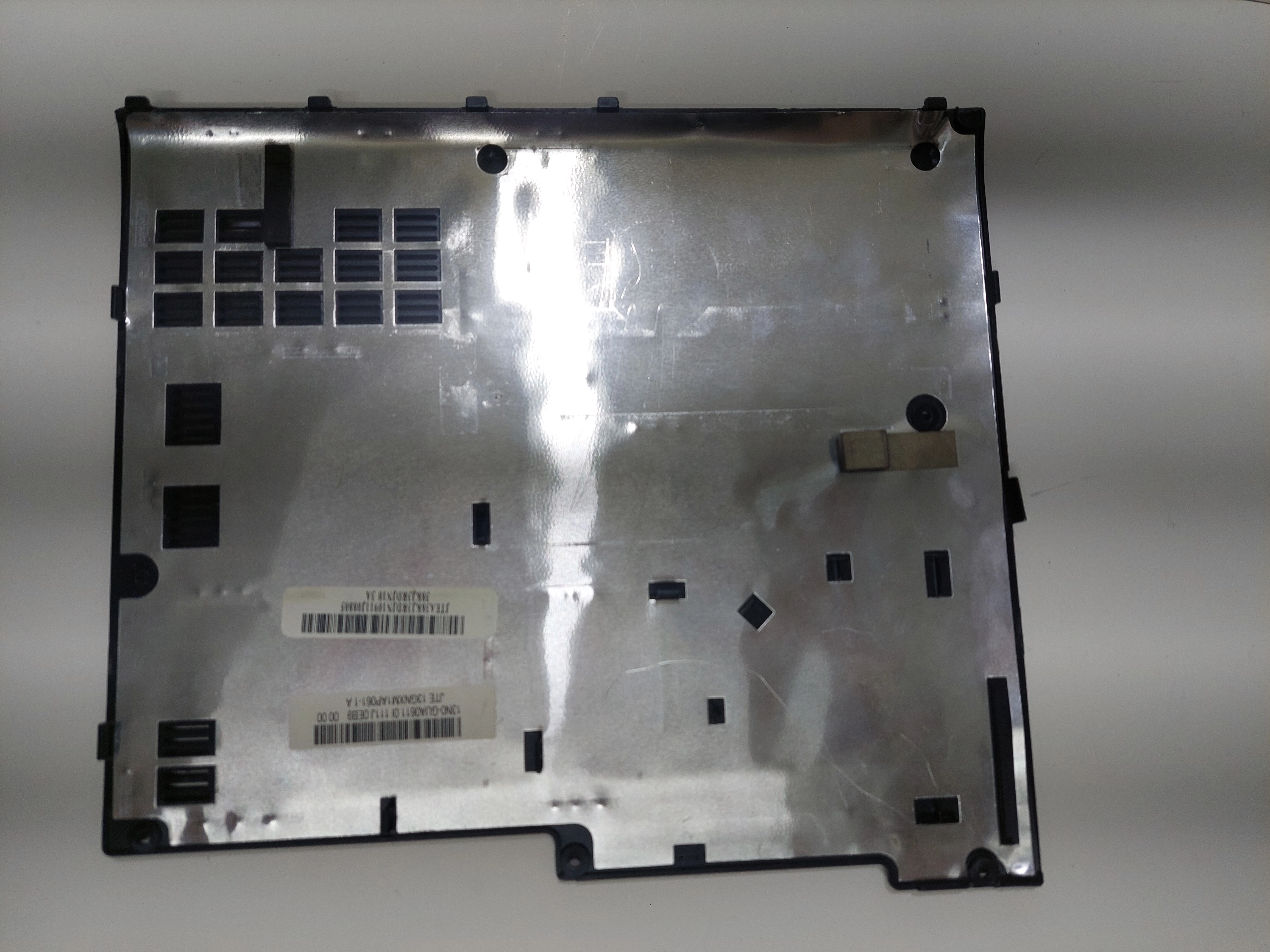 Asus K52J Alt Kapak 13N0-GUA0601 13GNXM1AP060