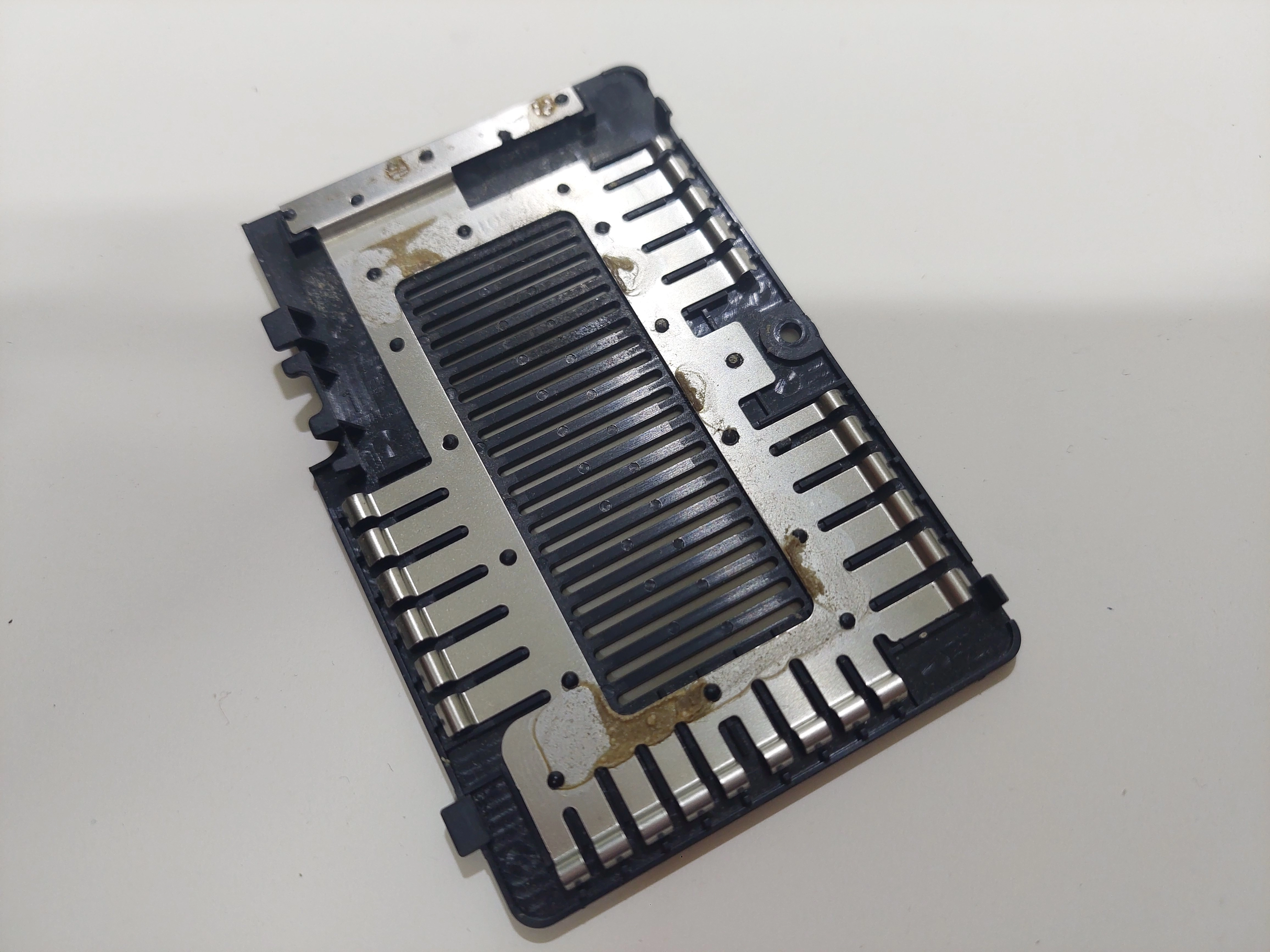 Sony PCG-61712T ALT KAPAK RAM KAPAĞI  61714M 81114L