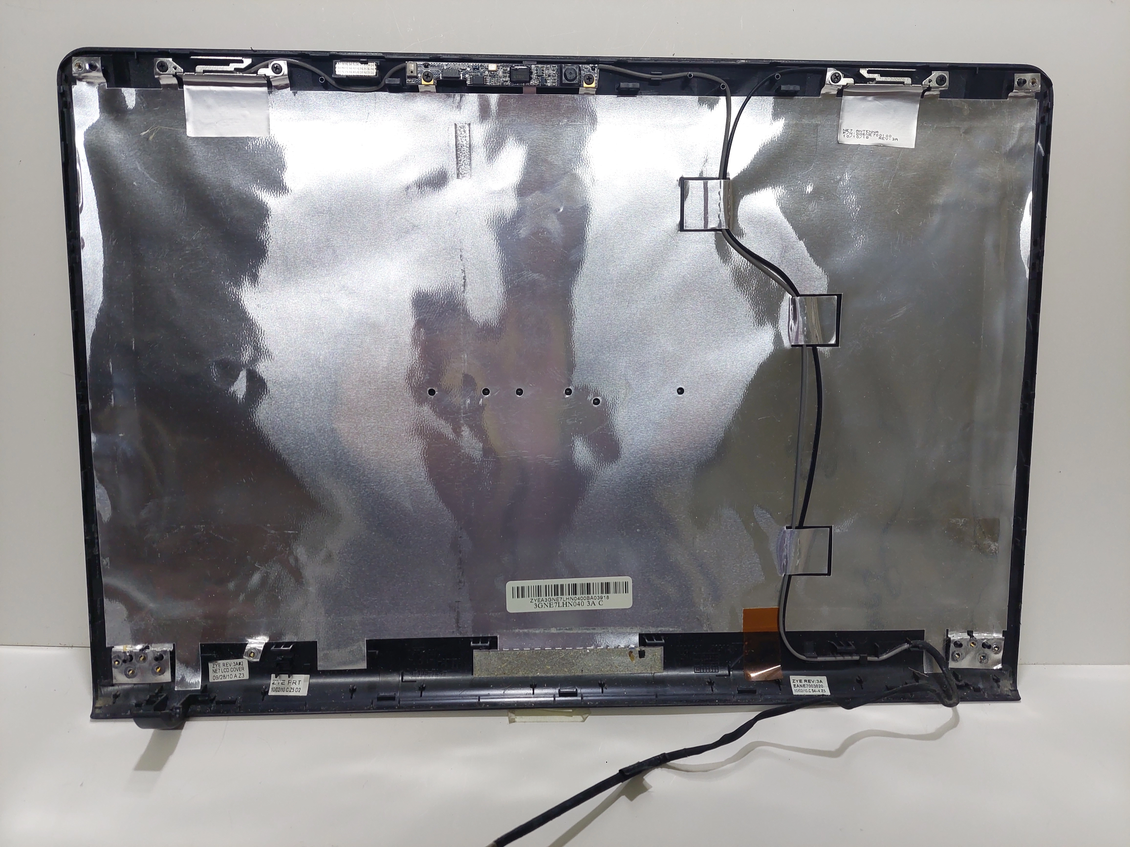 Sony Vaio PCG-61611L  ARKA KAPAK COVER   Pcg-61611u 3gne7lhn040  ZYEA3GNE7LHN0400BA03918