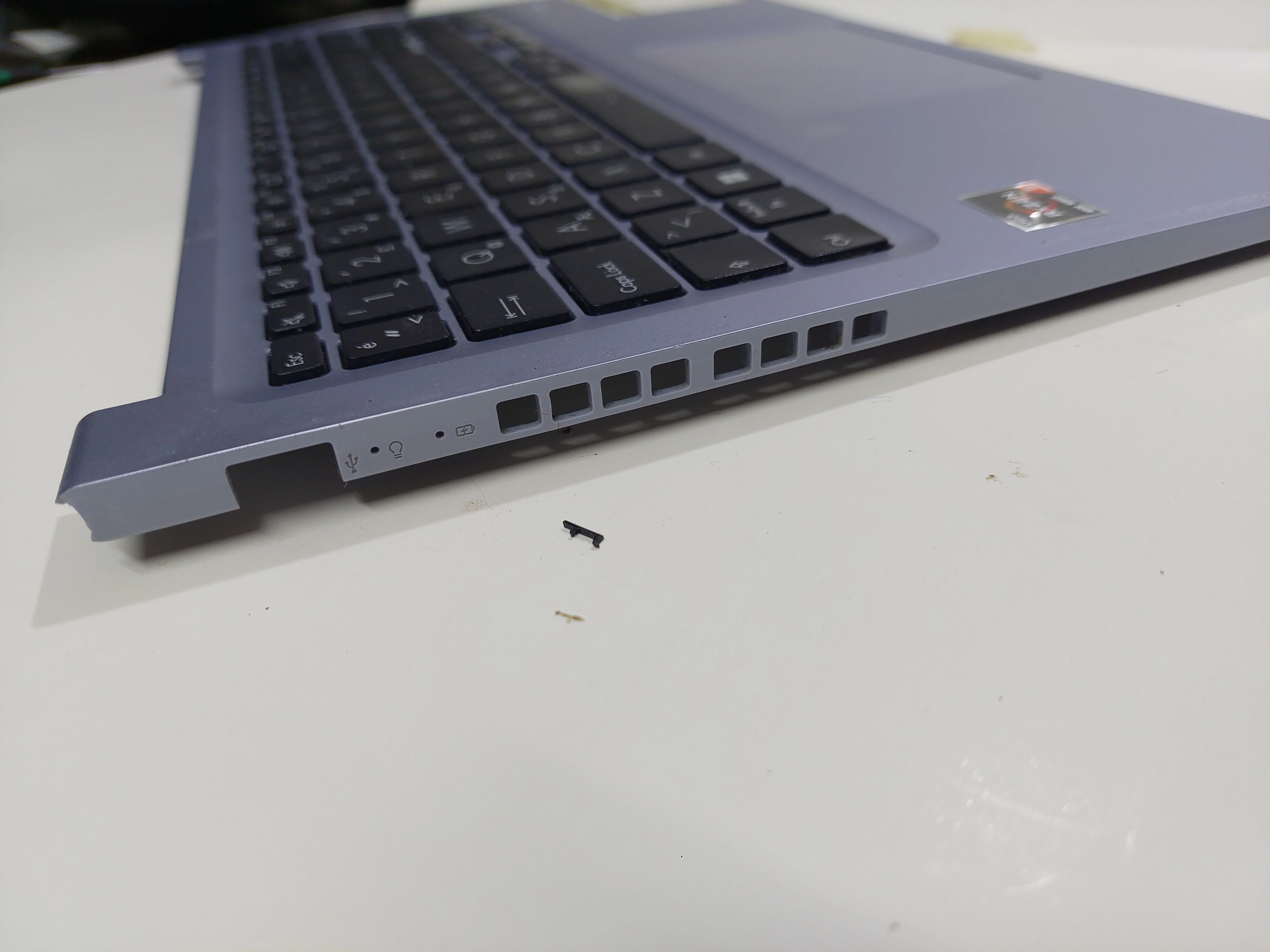 ASUS VIVOBOOK 15 X1502ZA T3N1-EDA0101 ÜST KASA/ WIFI/ KAVYE/ TOUCHPAD