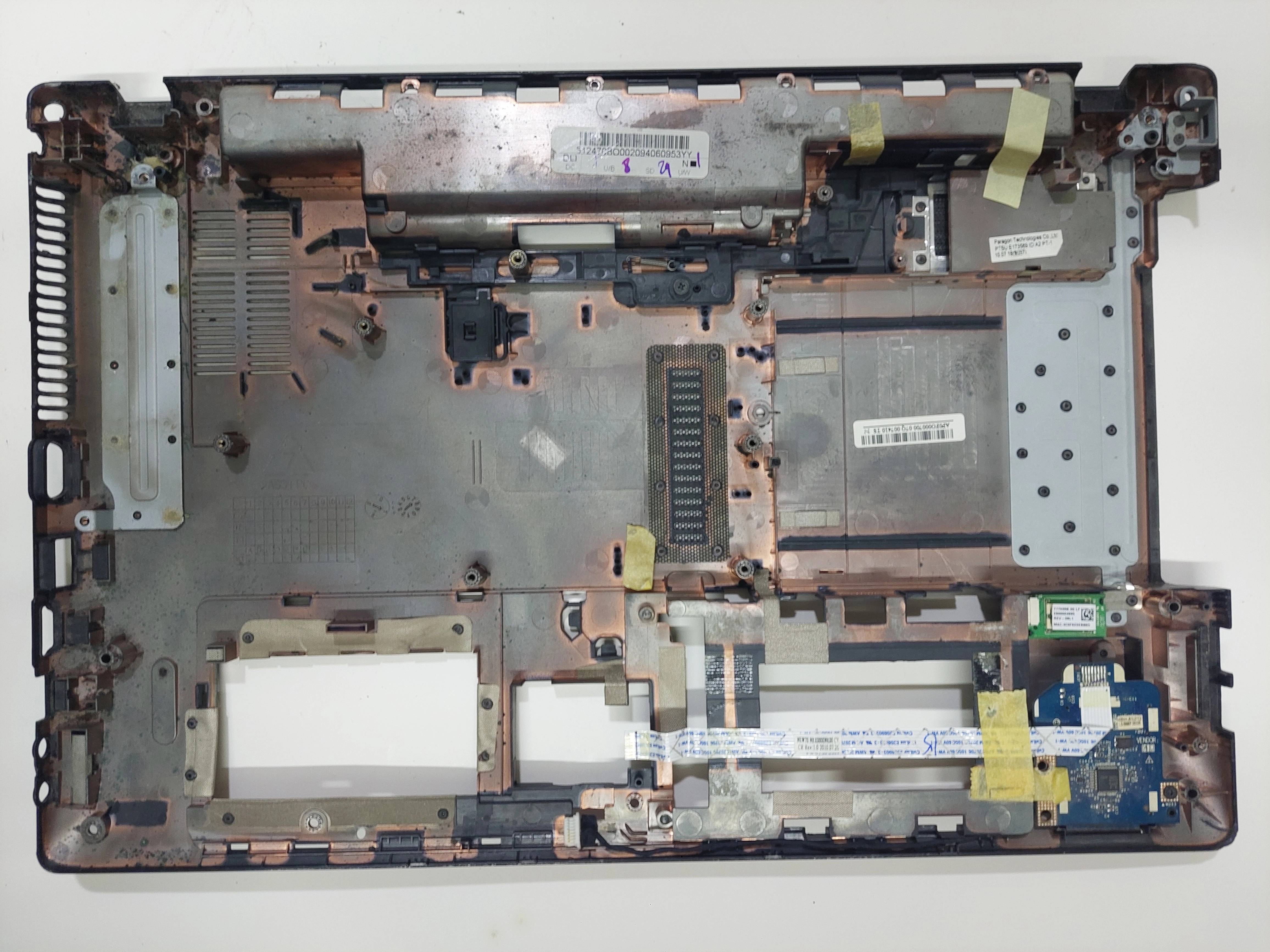 Acer Aspire 5742 PEW71 ALT KASA AP0FO000700 SD KART KARTI T77H056.00