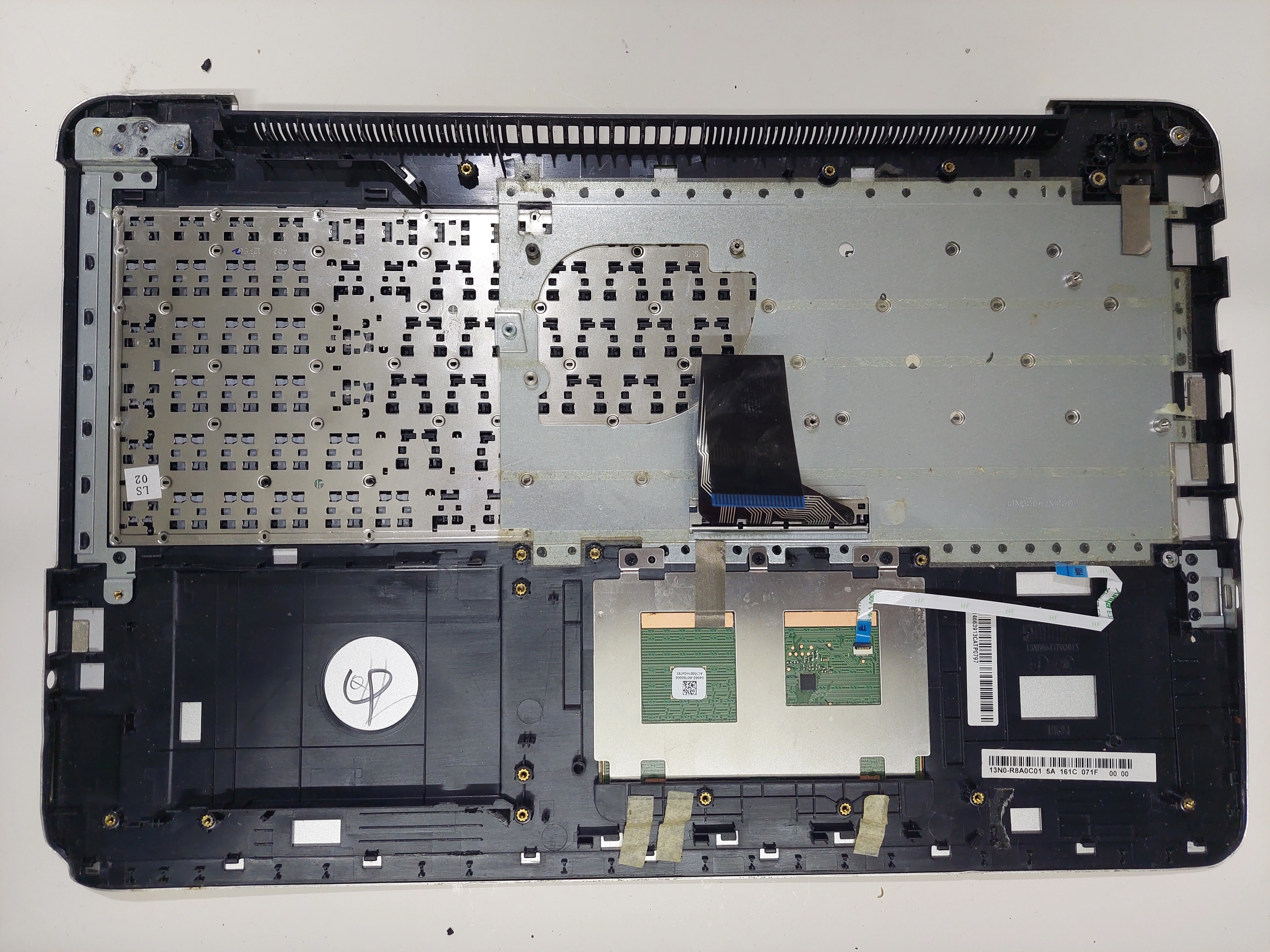 Asus K555L Klavye Üst Kasa Palmrest 13N0-R8A0C01  KOSESI HASARLI