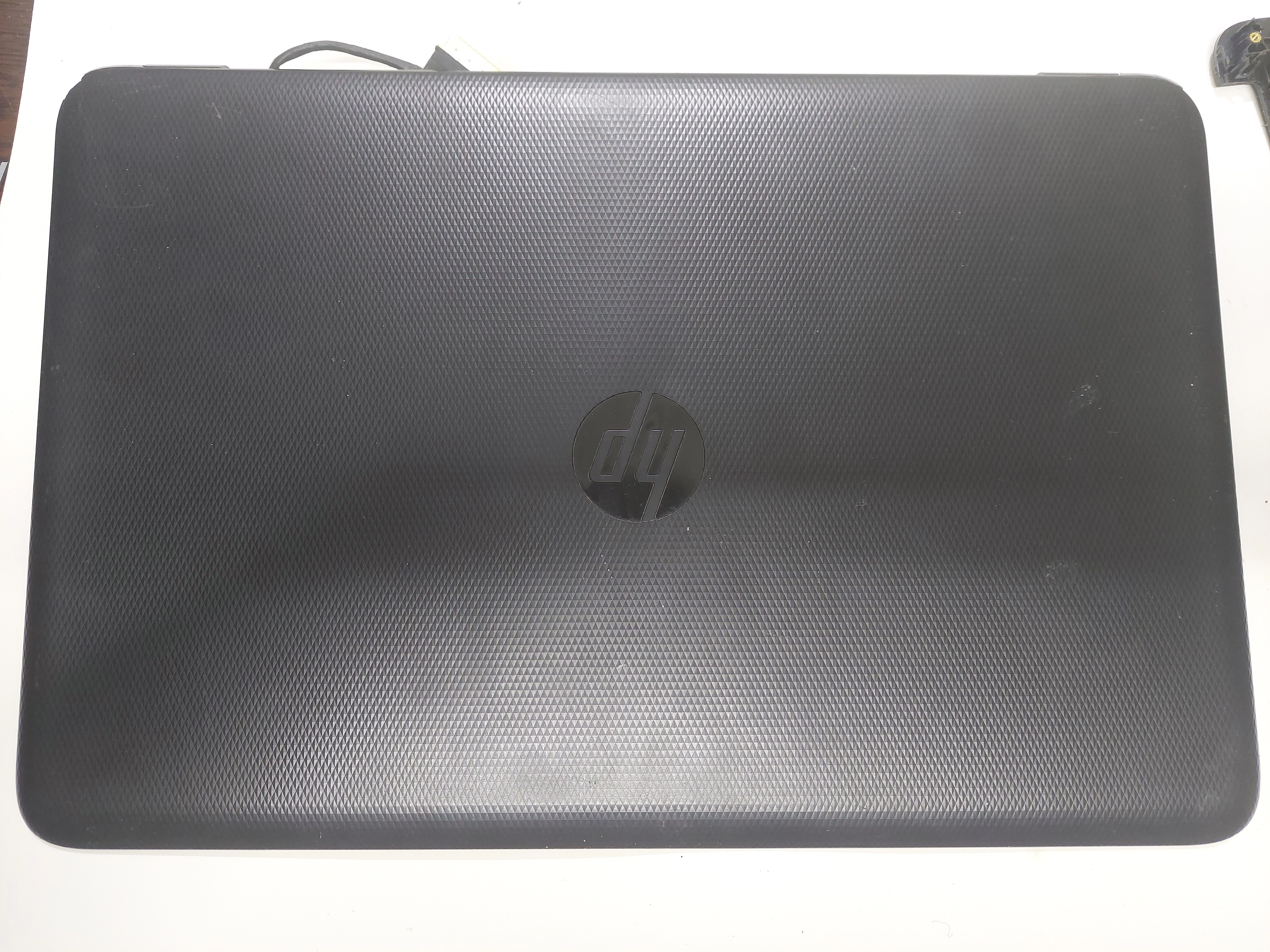 Hp 250-G4  V1 AP1EM000940  15-AY115NT COVER ARKA KASA