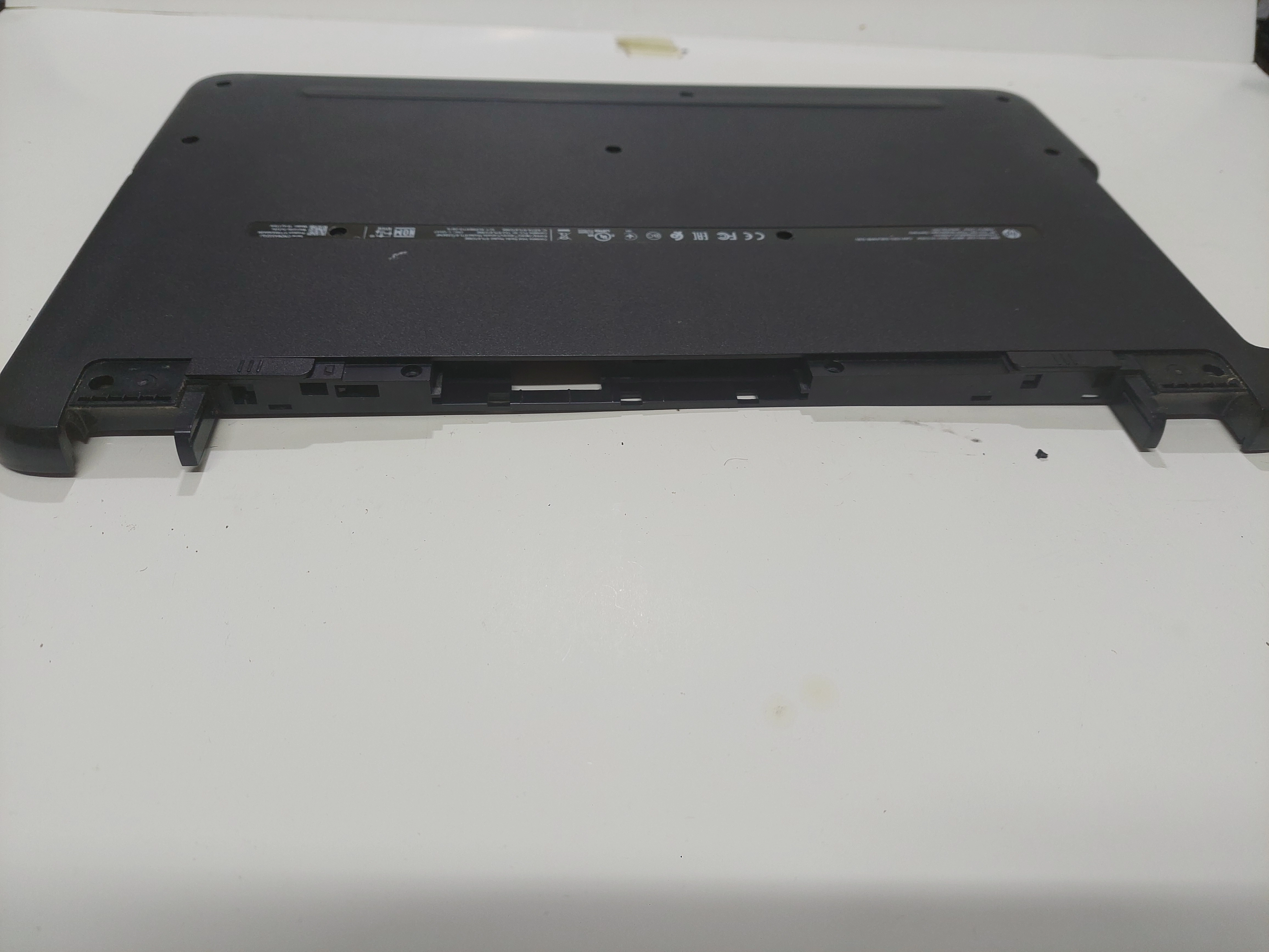 Hp 250-G4 Alt Kasa V1 AP1EM000600  15-AY115NT ALT KASA