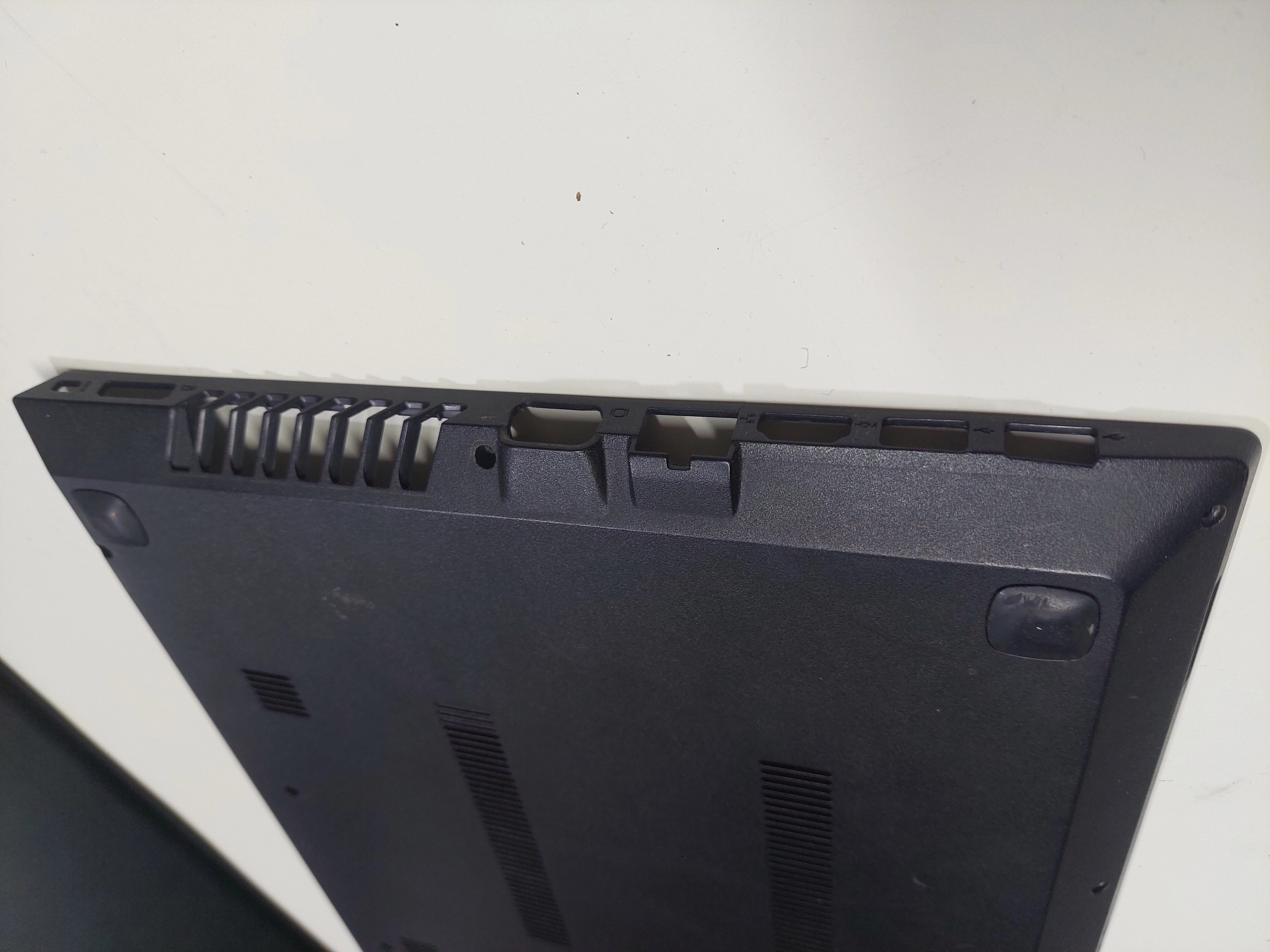 Lenovo ideapad V310-15IKB  V310-15ISK  80T3 ALT KASA KAPAK QCE A 45LV7BALV20