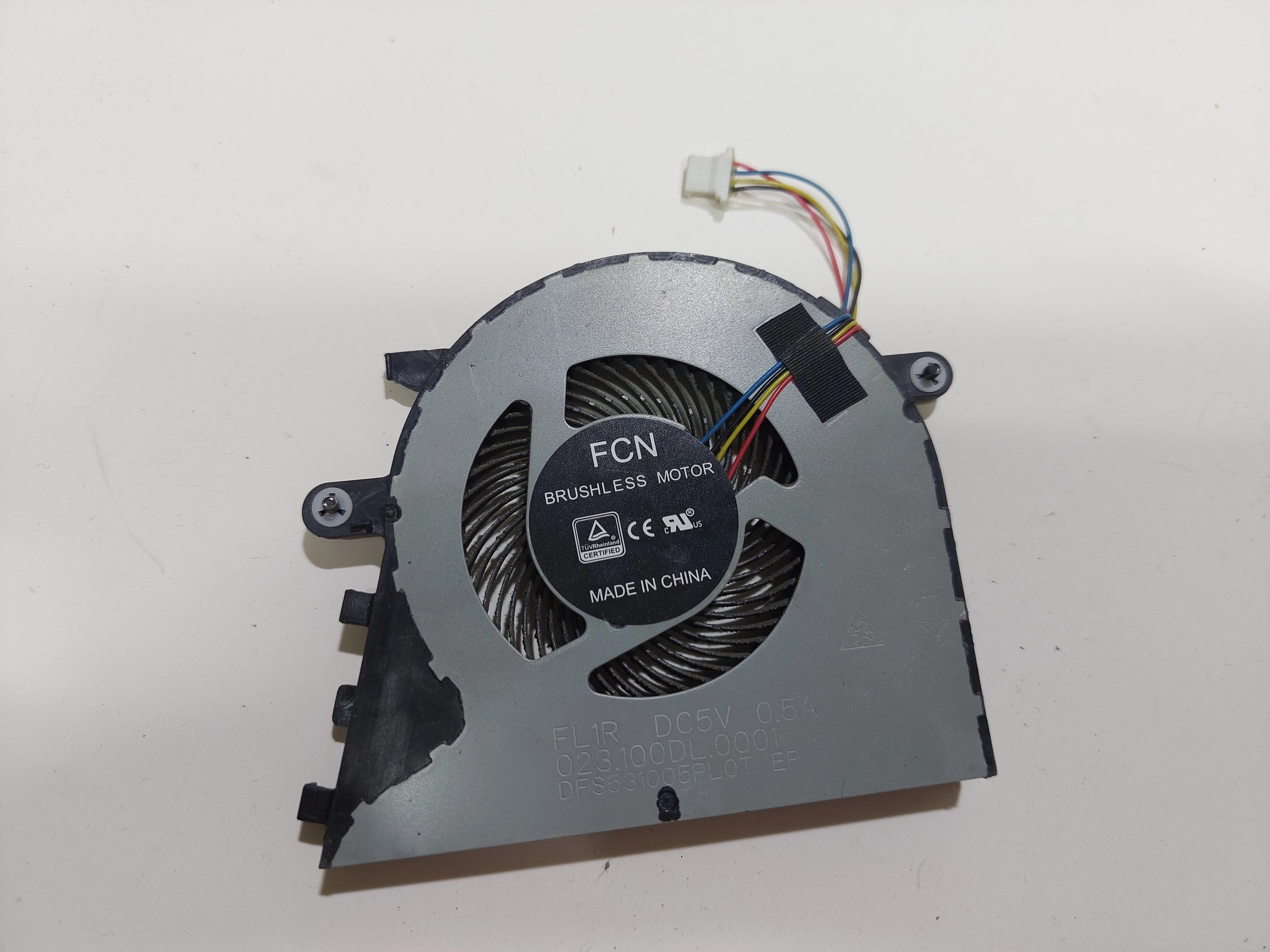  Lenovo V130-15IKB 81HN CPU FAN SOĞTUCU FCV023100DL0001