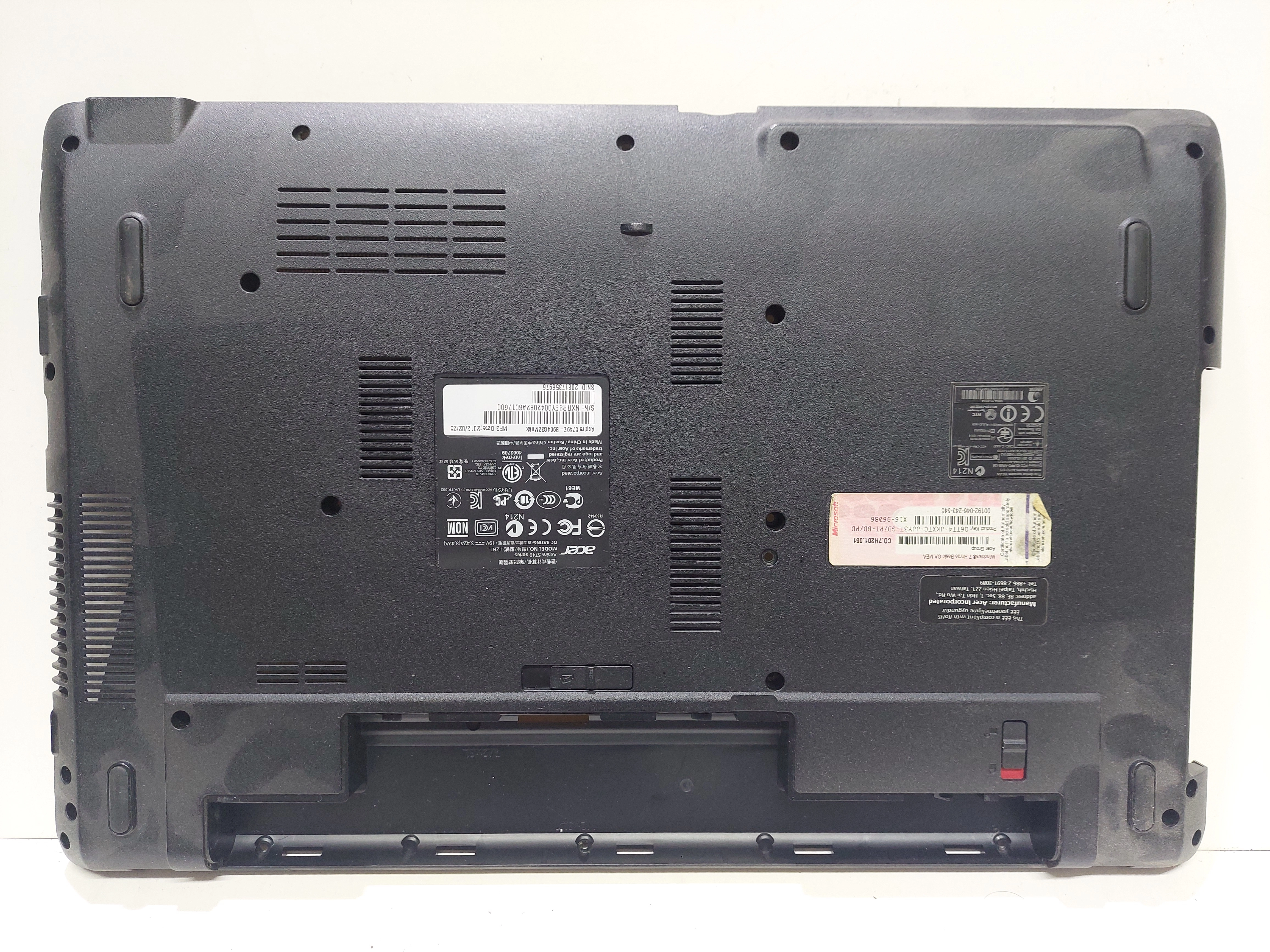 Acer Aspire 5749 ZRL  5749Z ALT KASA JTE36ZRLBATN0008 / E173569 / B964C32MNKK