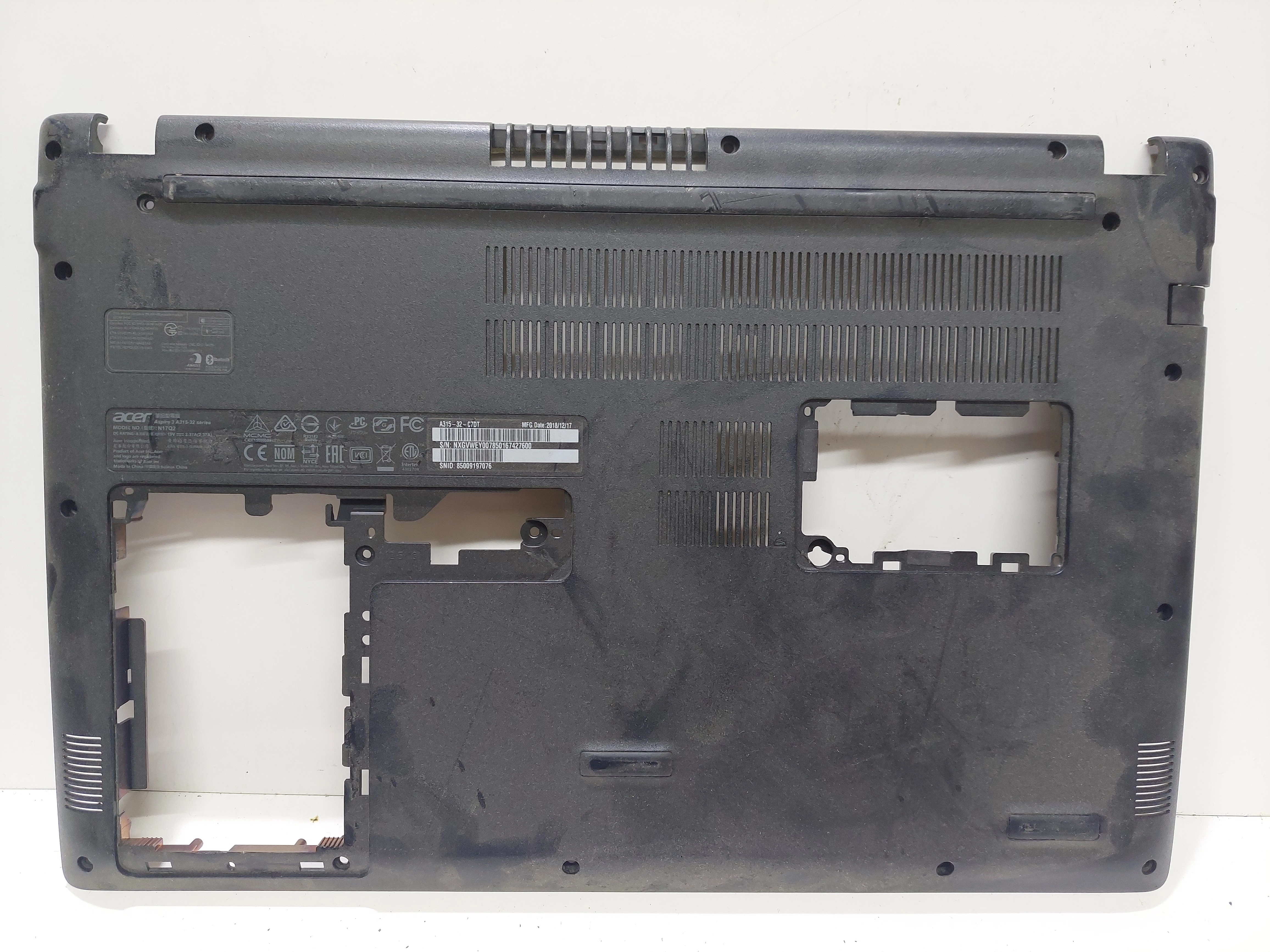 ACER ASPİRE 3 A315 32 C7DT N17Q2 ALT KASA TF037ZABATN