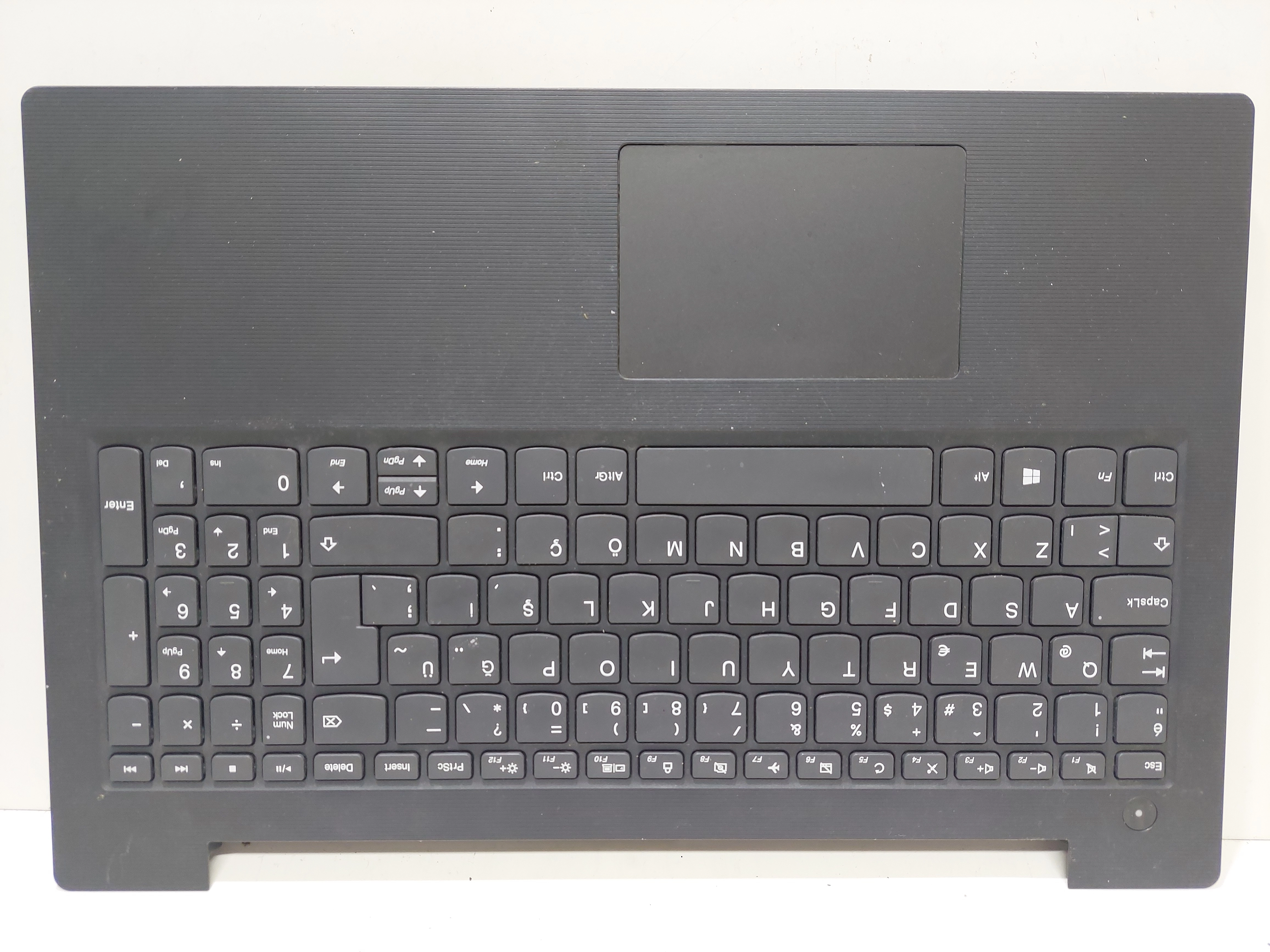 Lenovo  V130-15IGM 81HL  Klavye  Üst Kasa  TOUCHPAD 460.0DB09.0004