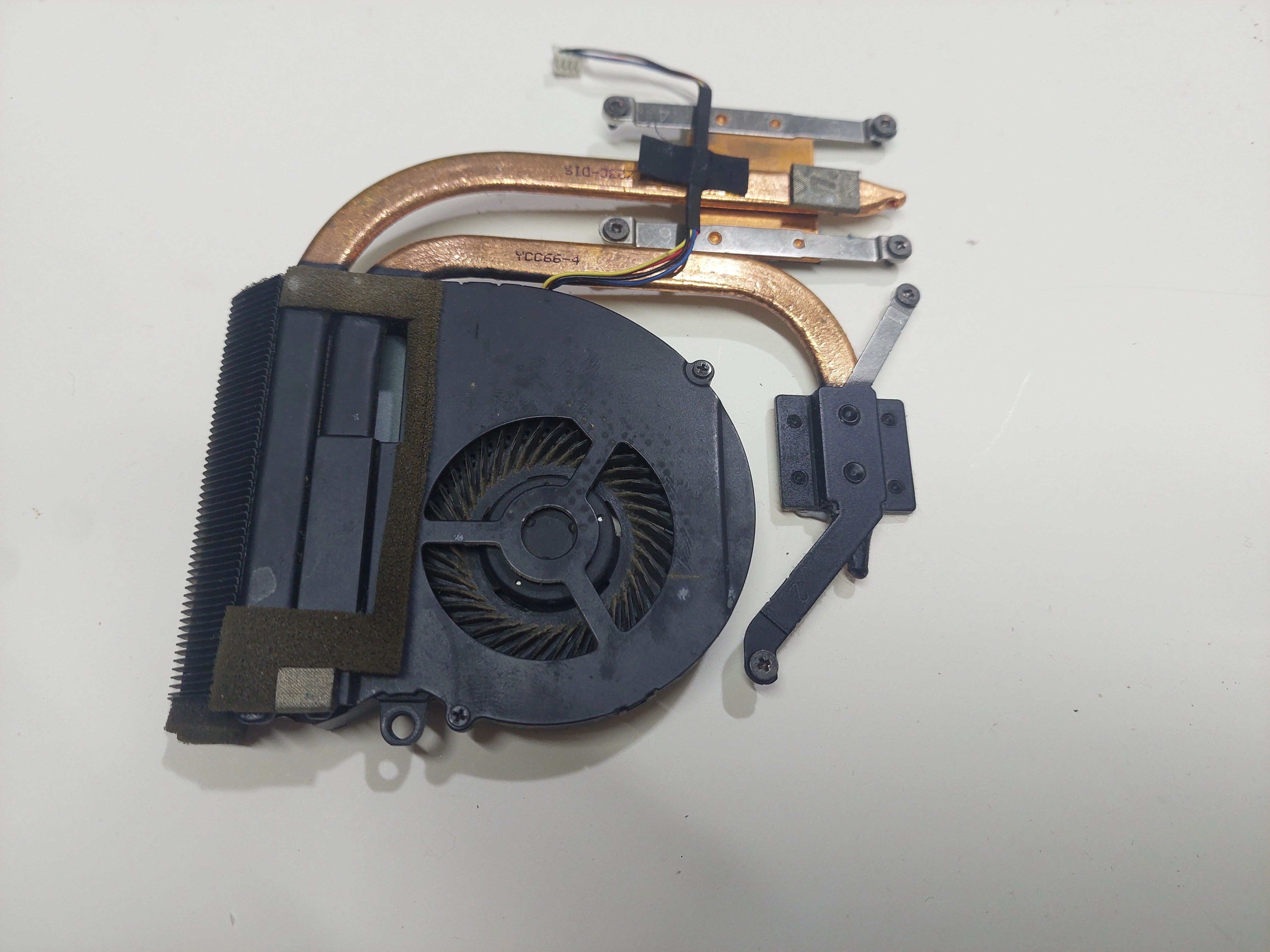  Lenovo ideapad Z585 Cpu Fan Soğutucu Bakır  36LZ2TMLV70