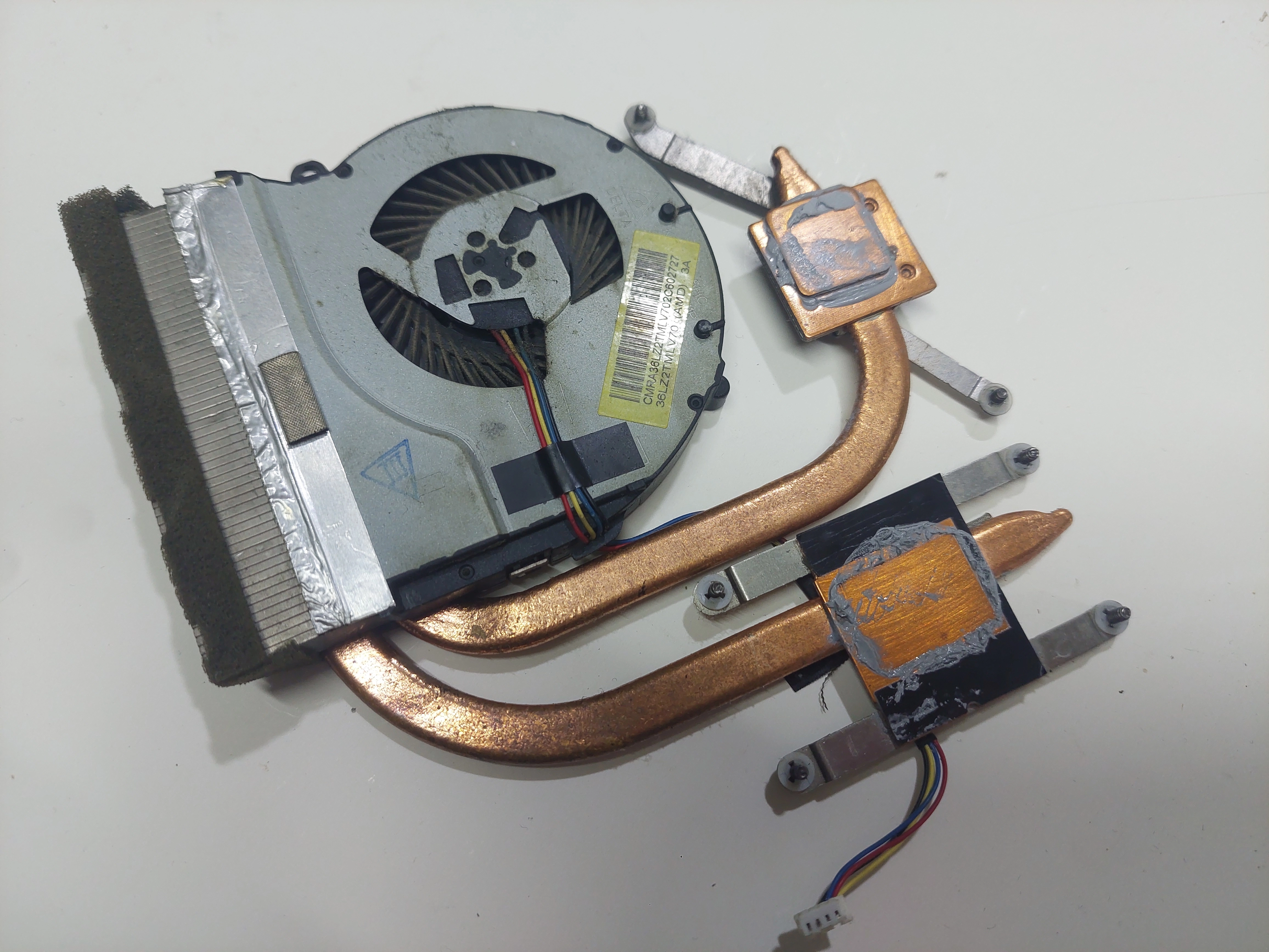  Lenovo ideapad Z585 Cpu Fan Soğutucu Bakır  36LZ2TMLV70
