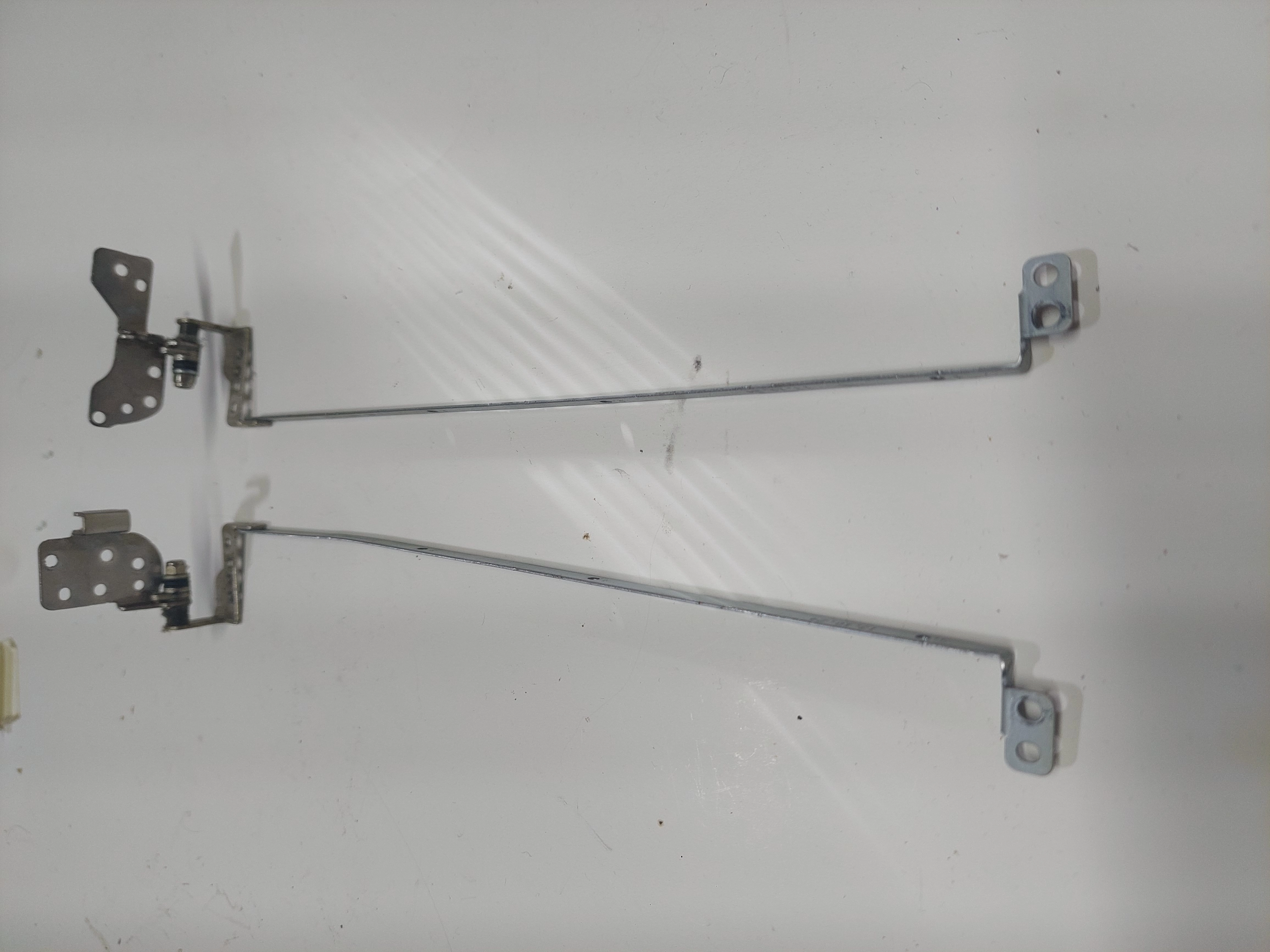 Toshiba Satellite C50 C50-A C50D-A C50D C55D  SAĞ SOL MENTEŞE PT10-HINGE-SNR-L PT10-HINGE-SNR-R
