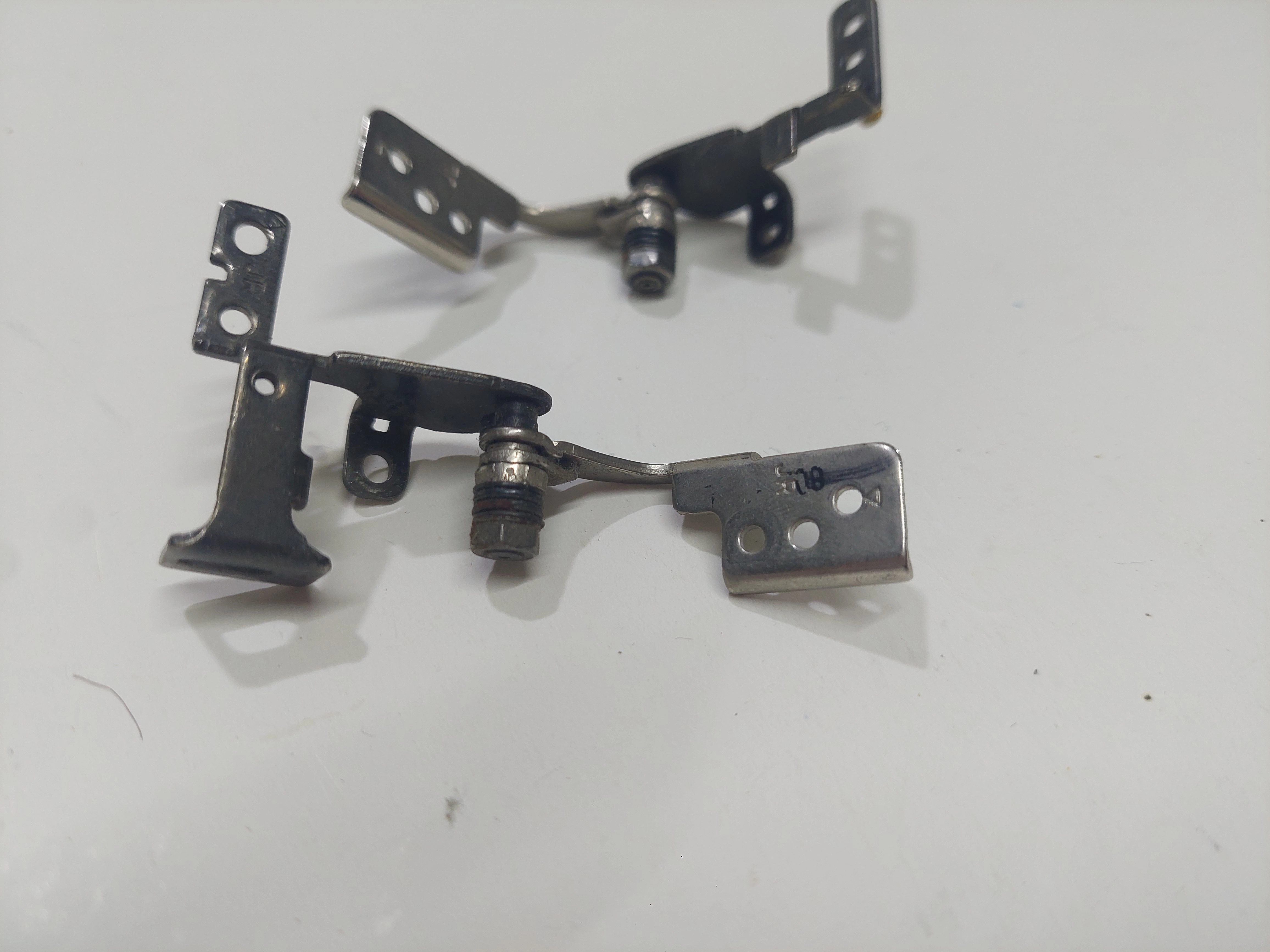 Acer Aspire One ZG5 SAĞ SOL Menteşe  FBZG5003010 FBZG5006010