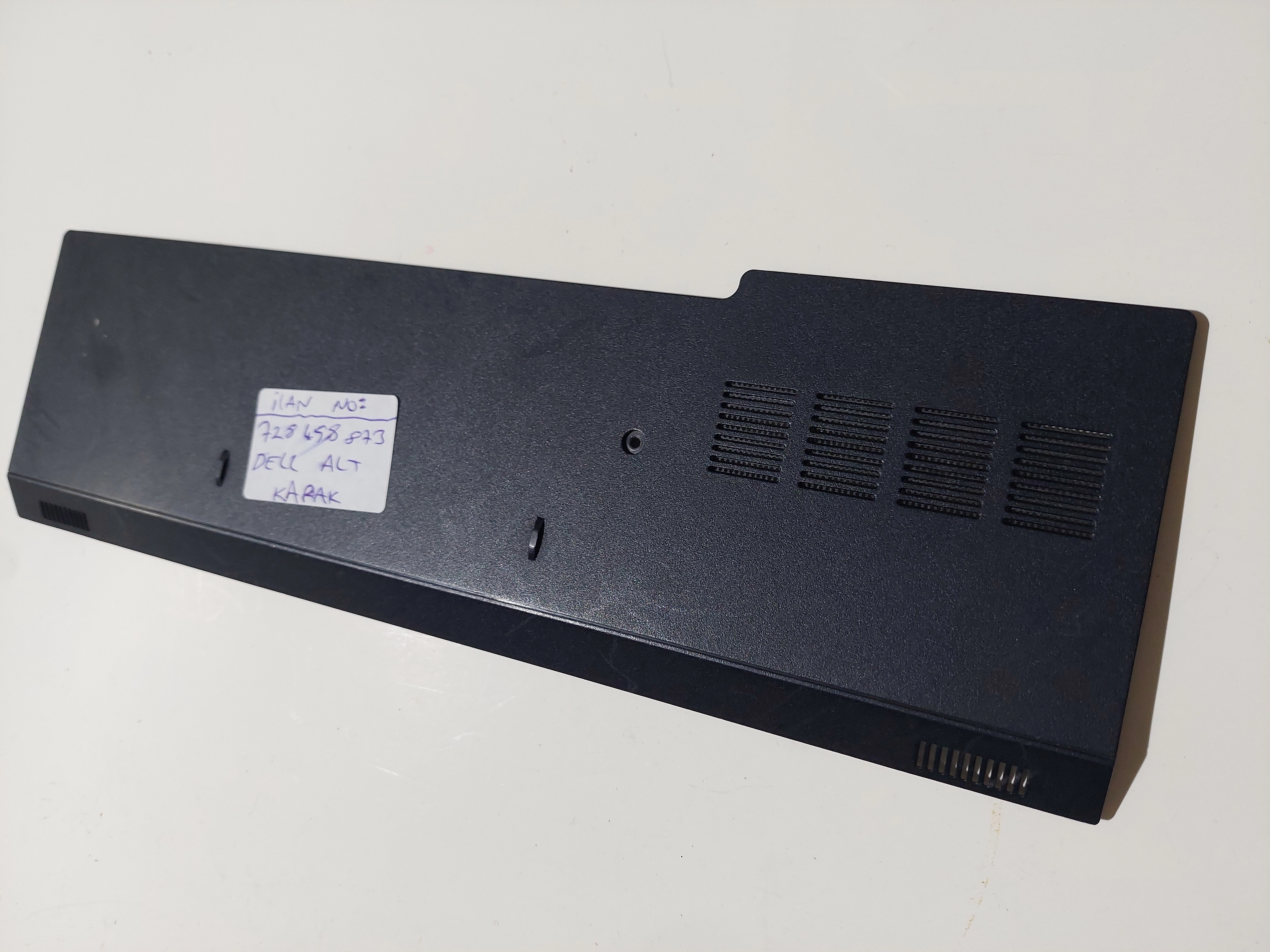  Dell Inspiron 15 3878 P40F, Inspiron 15 3000 Serisi Alt RAM HDD Bölmesi Kapağı 460.00H06.0003 0R2P7H CN-0R2P7H-77575
