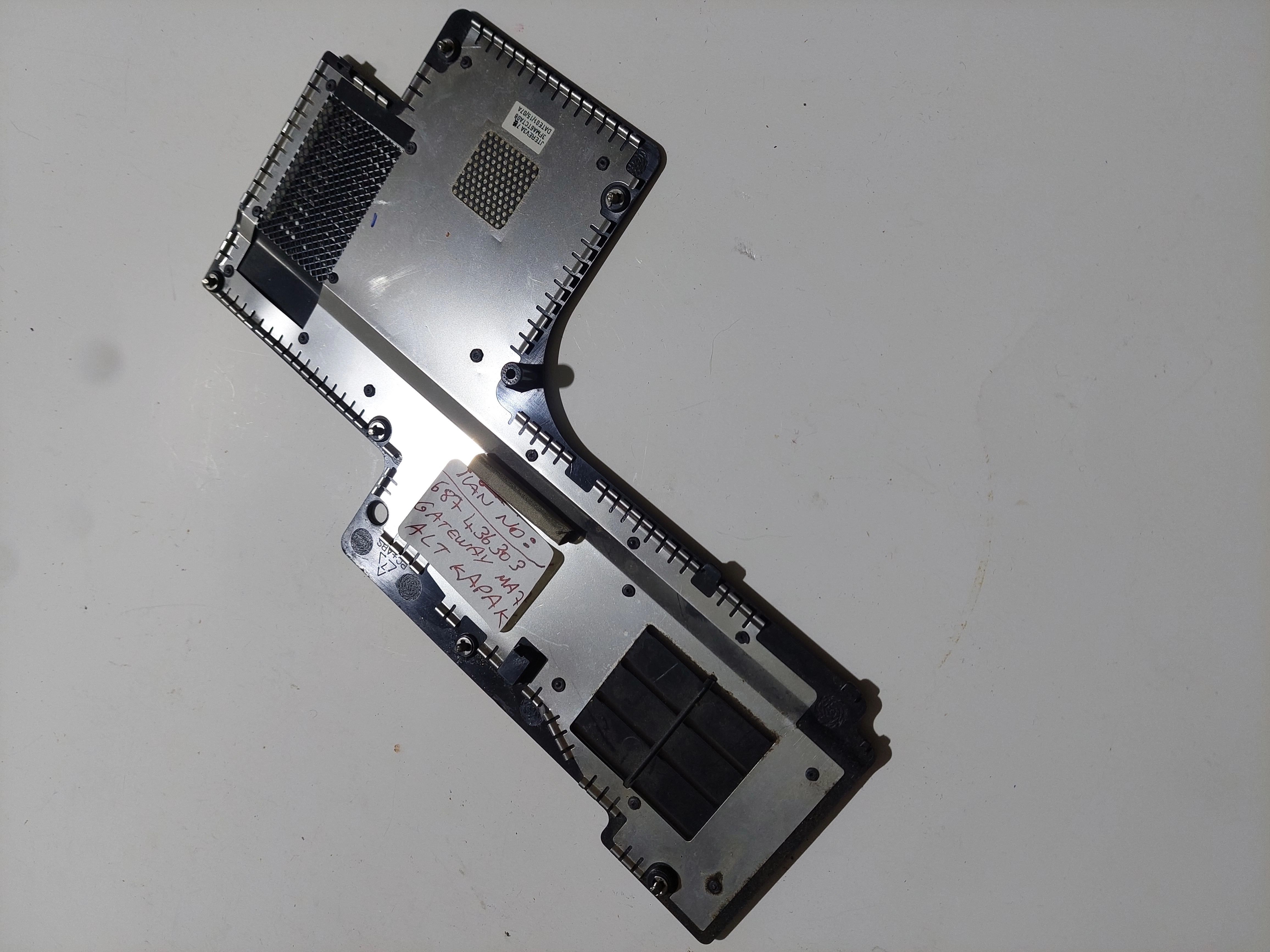  Gateway MA7 KASA ALT KAPAK 3FMA6TCTA08