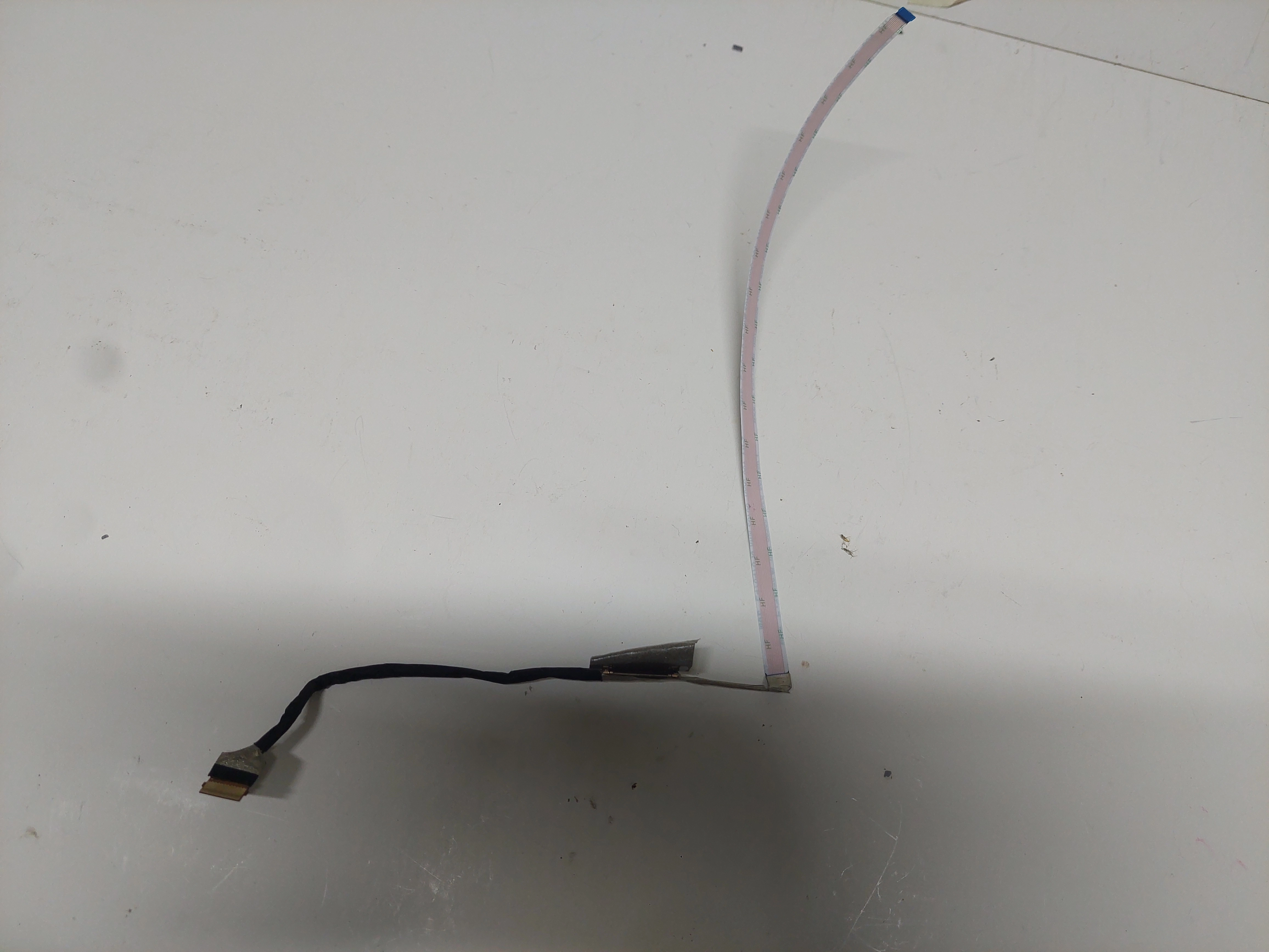 Lenovo, IdeaPad Slim 3 15IAN8  LVDS DATA KABLO FLEX DC02001XL10