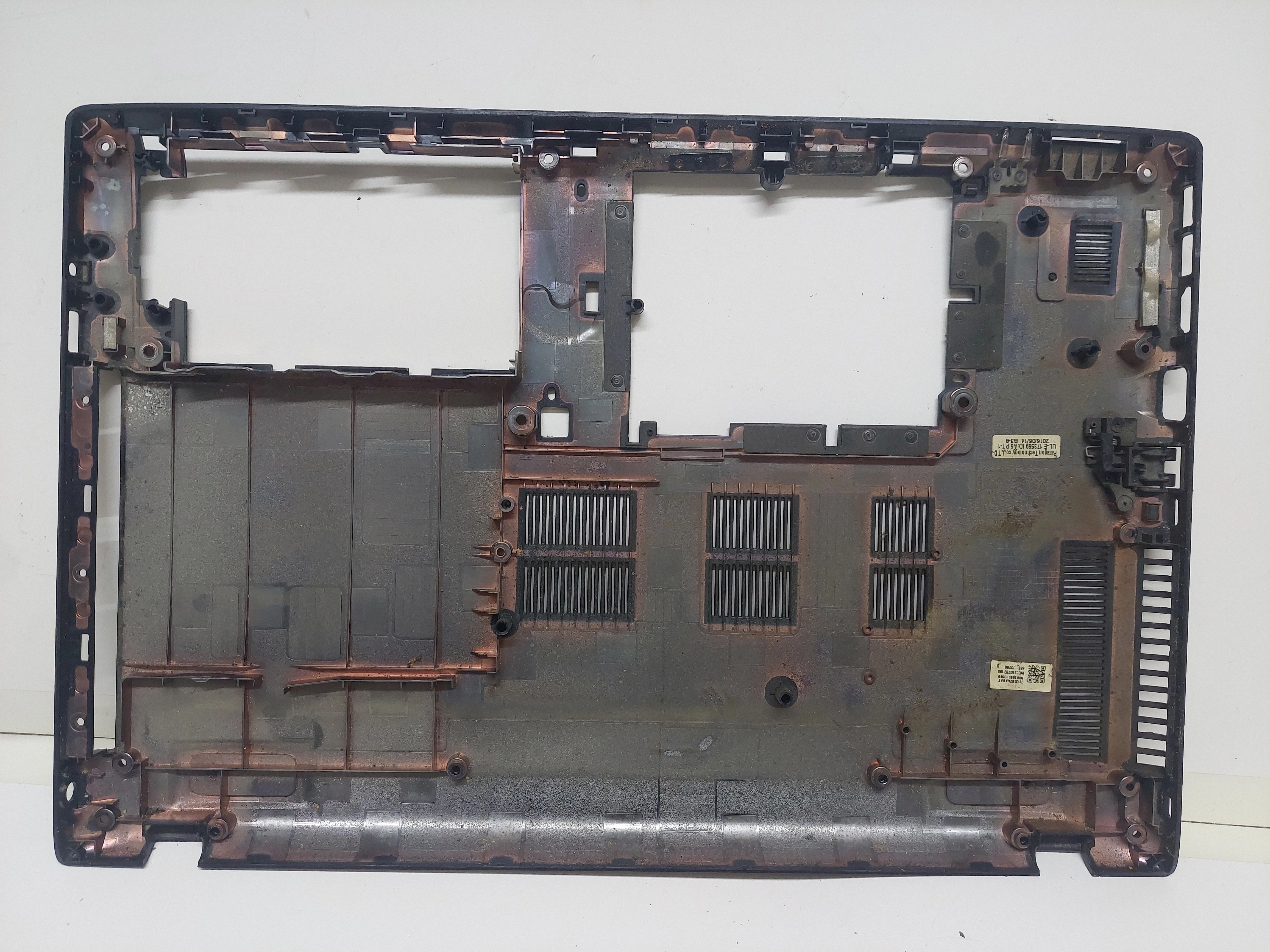 ACER ASPIRE E5-575G-74E2 // N162 ALT KASA TFQ35ZAABATN