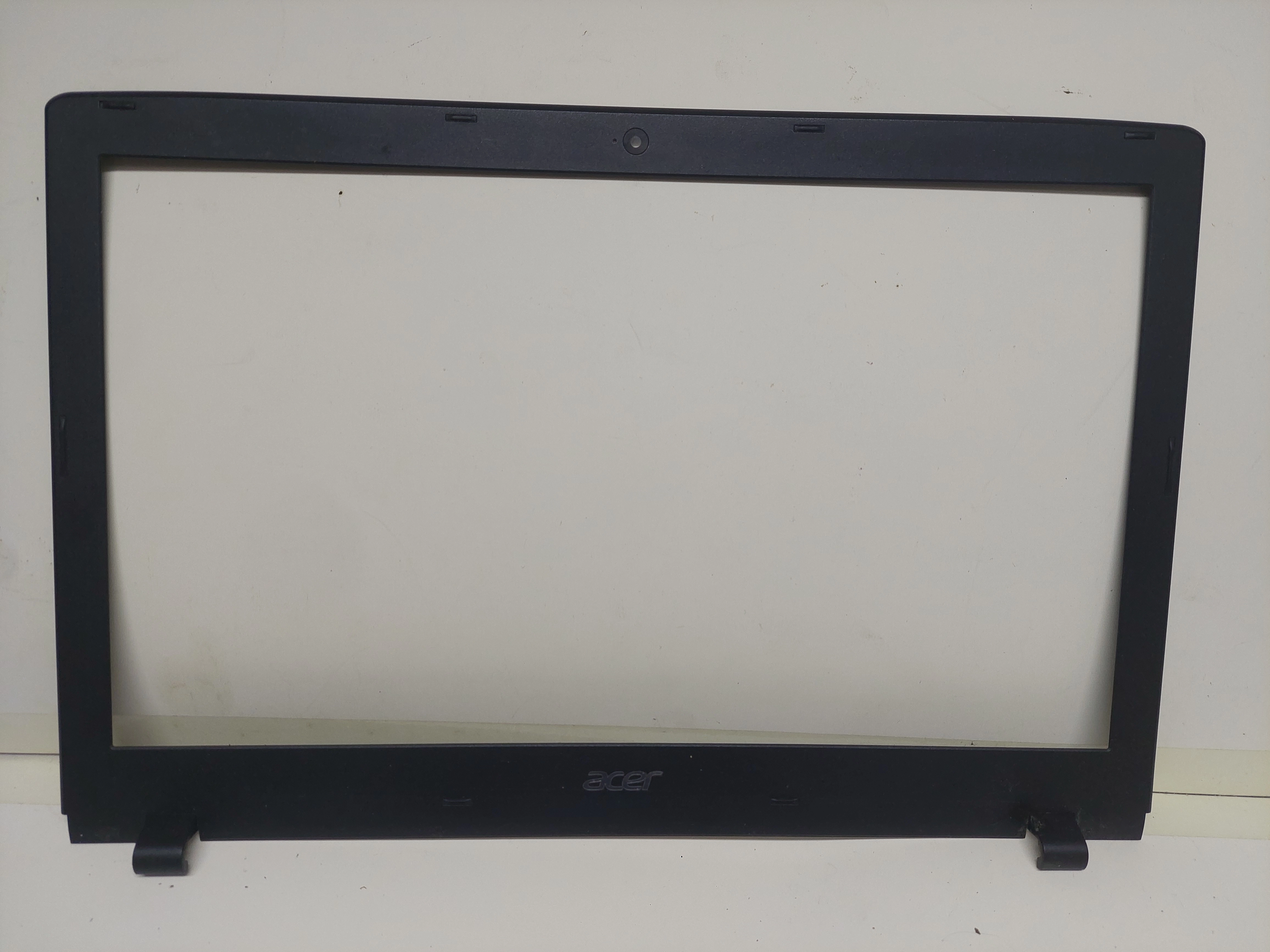 ACER ASPIRE E5-575G-74E2 // N162 BEZEL ÇERÇEVE TFQ3CZAALBT