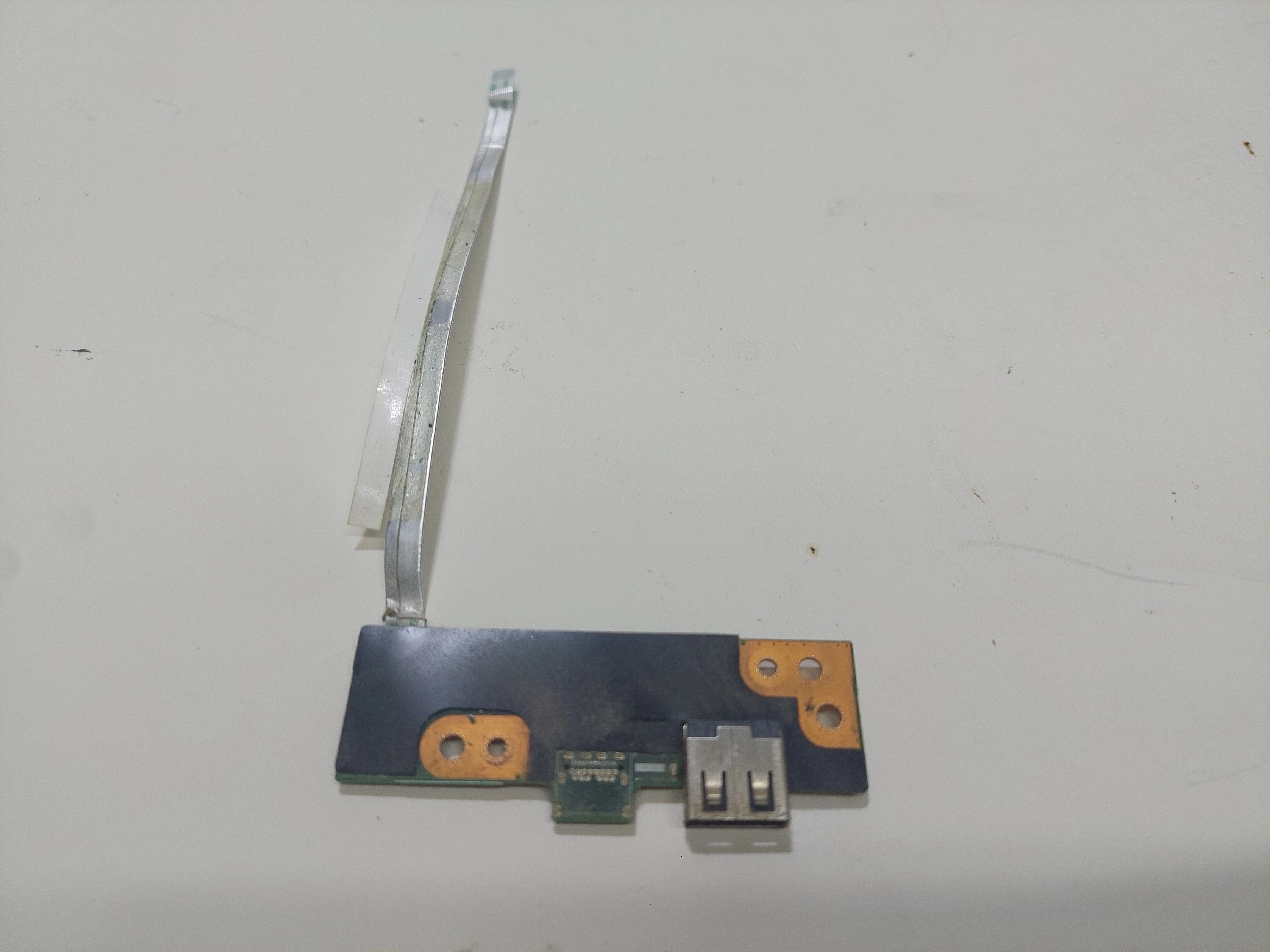 CASPER Nirvana F15 USB SOKET KARTI F15KR DSC IO BOARD
