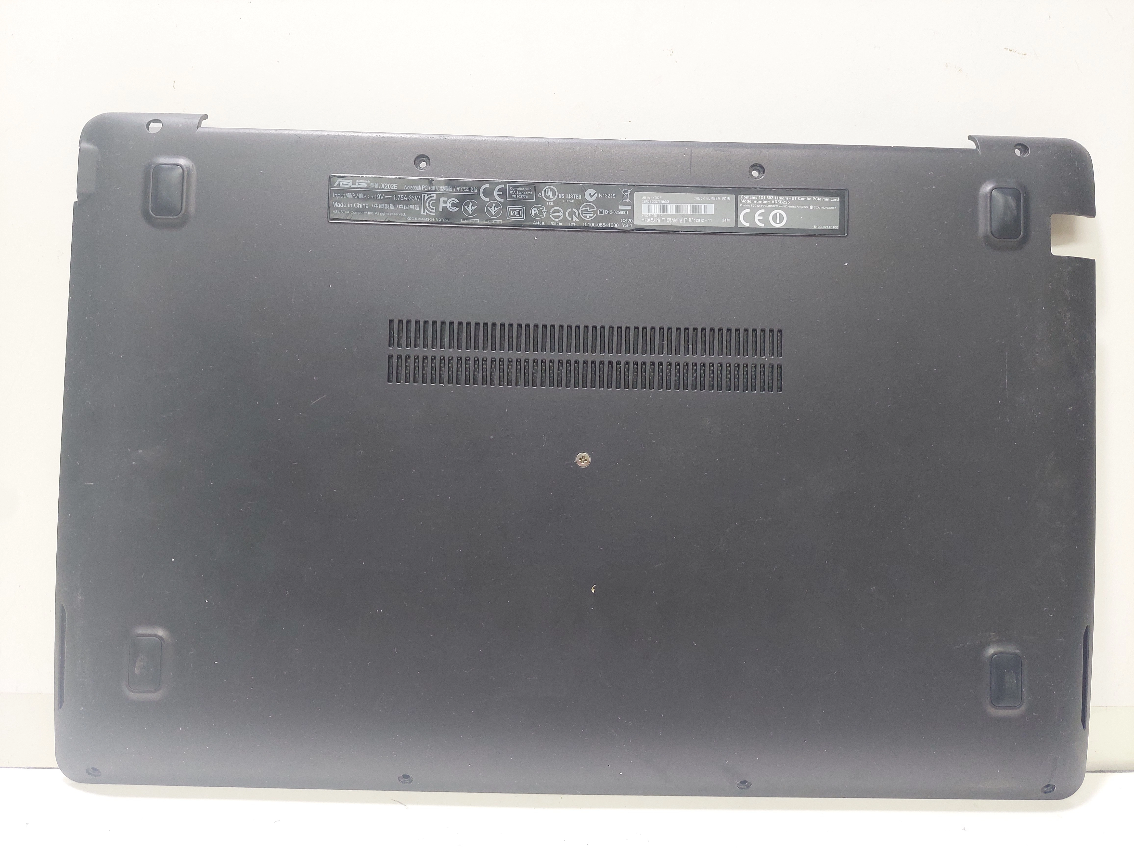 ASUS X202E ALT KASA ZYHA 13GNFQ1AP01011