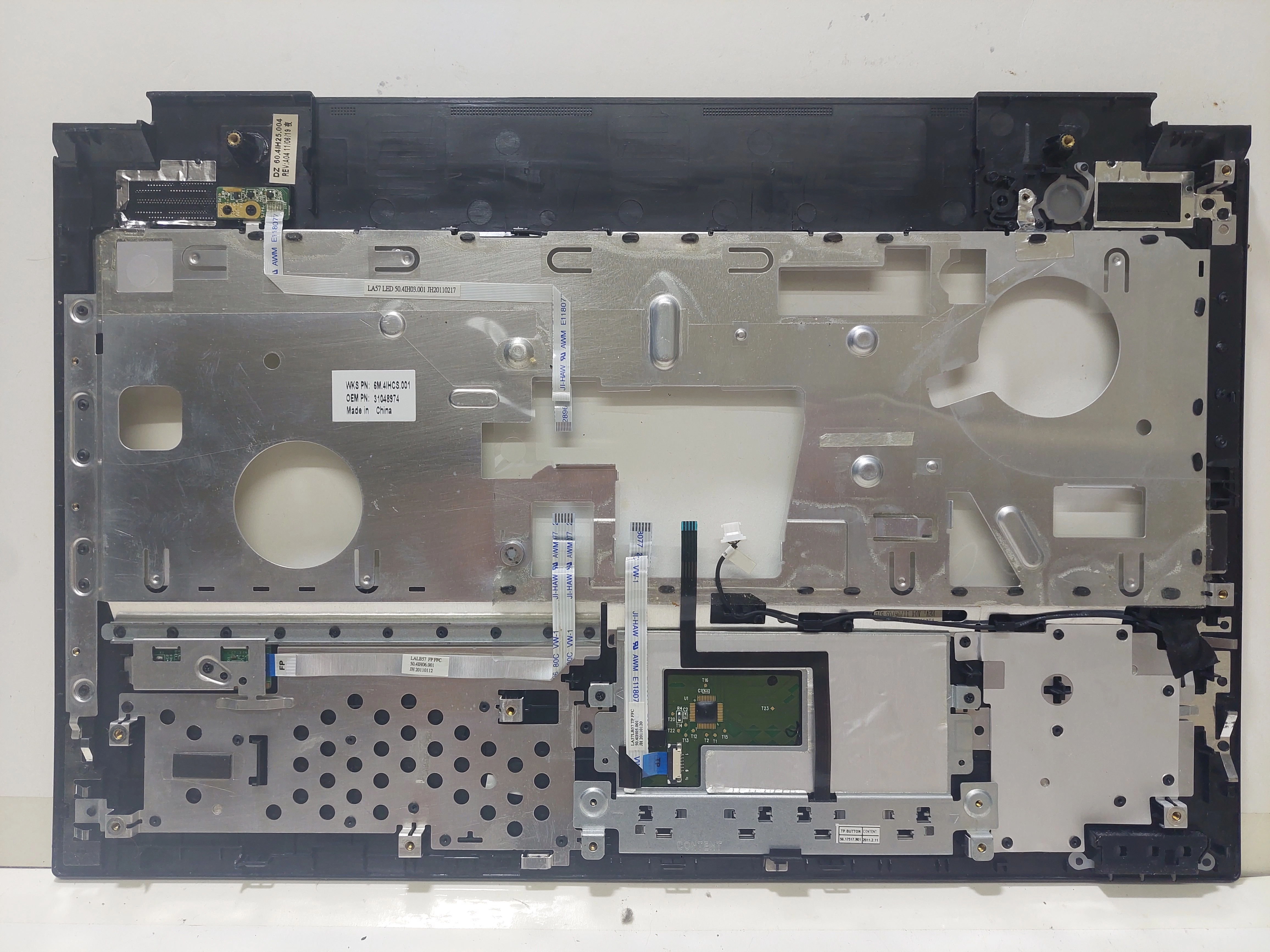 Lenovo Ideapad V570 ÜST KASA 11S604IH020055  // JH20110217  // 50.4IH03.001   / MOUSEPAD 