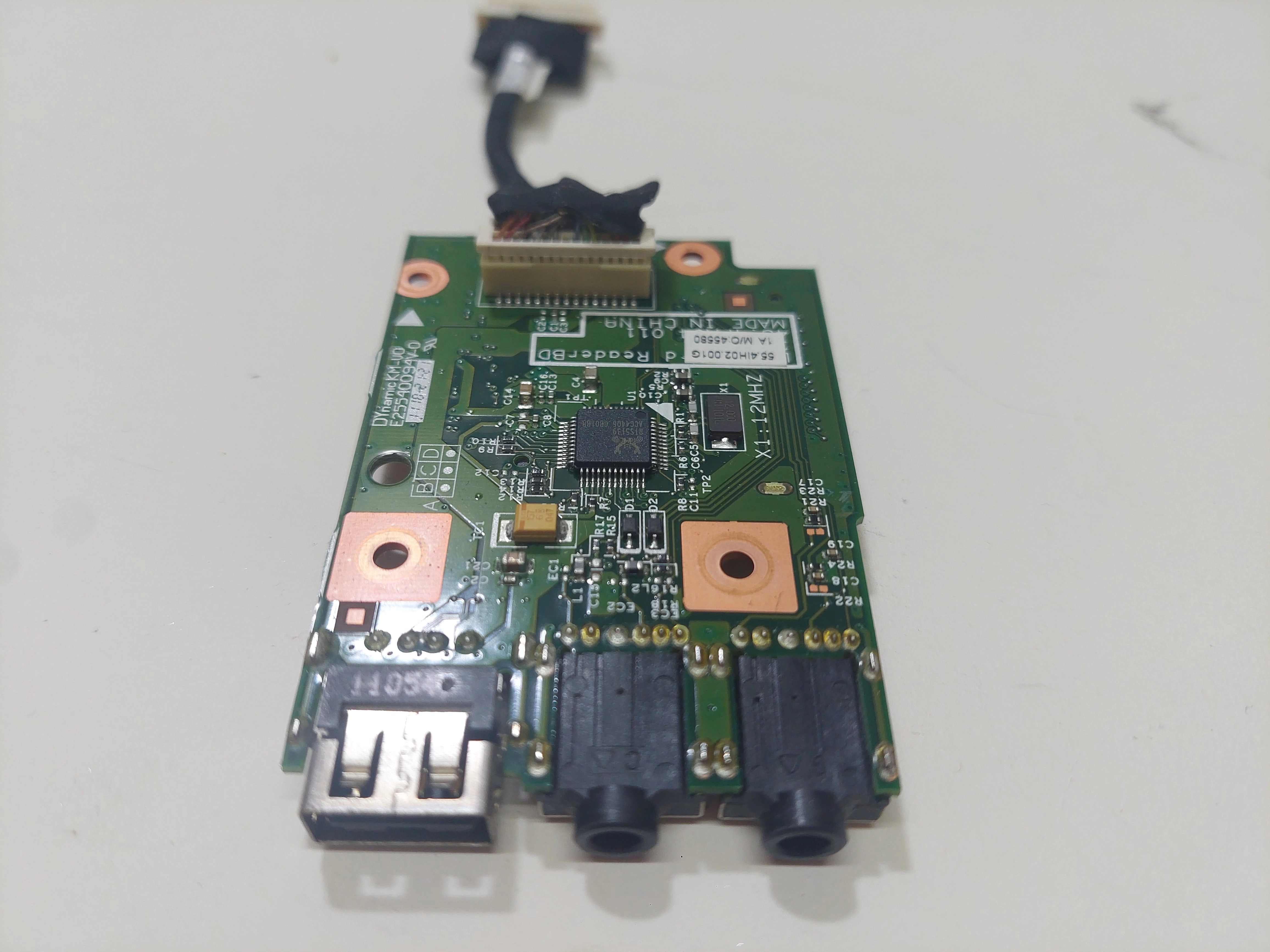  Lenovo Ideapad V570 USB SES KARTI 55.4IH02.001G