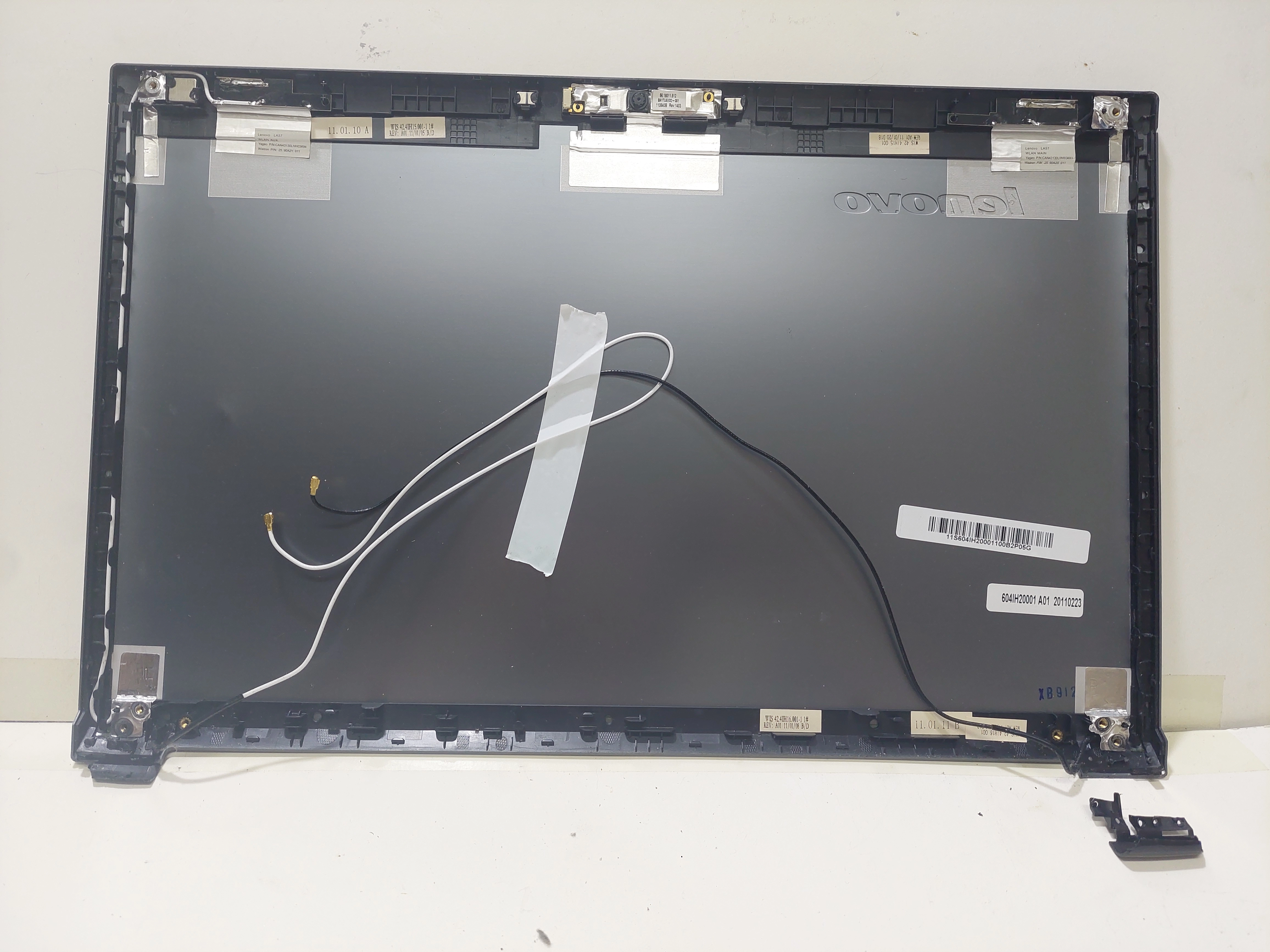 Lenovo Ideapad V570  Arka Kapak  COVER 604IH20001 11S604IH20001100  // WEBCAMERA // WIFI ANTEN 