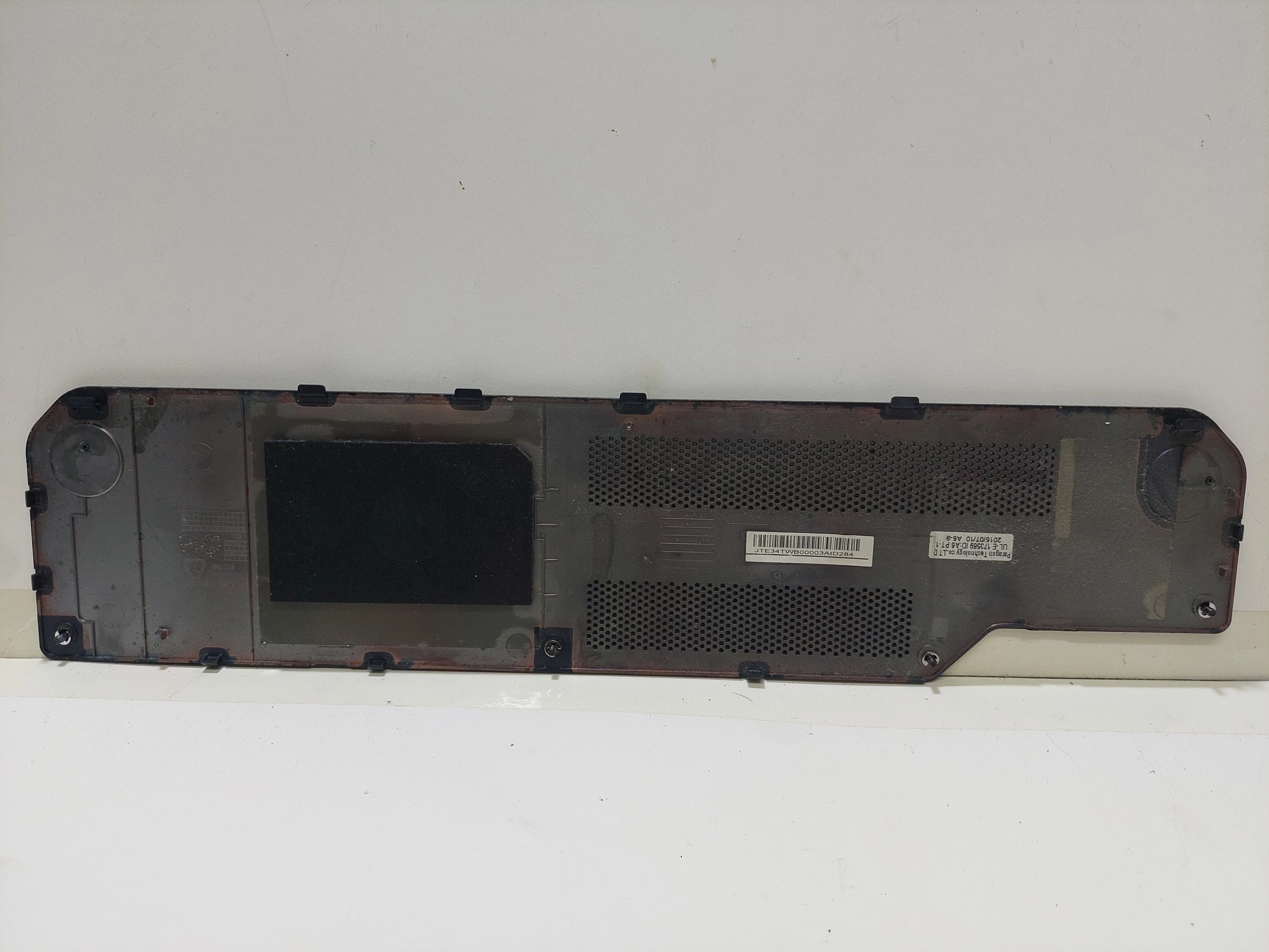 Grundig GNB 1584 A1 ALT KASA KAPAK JTE34TWB00003A