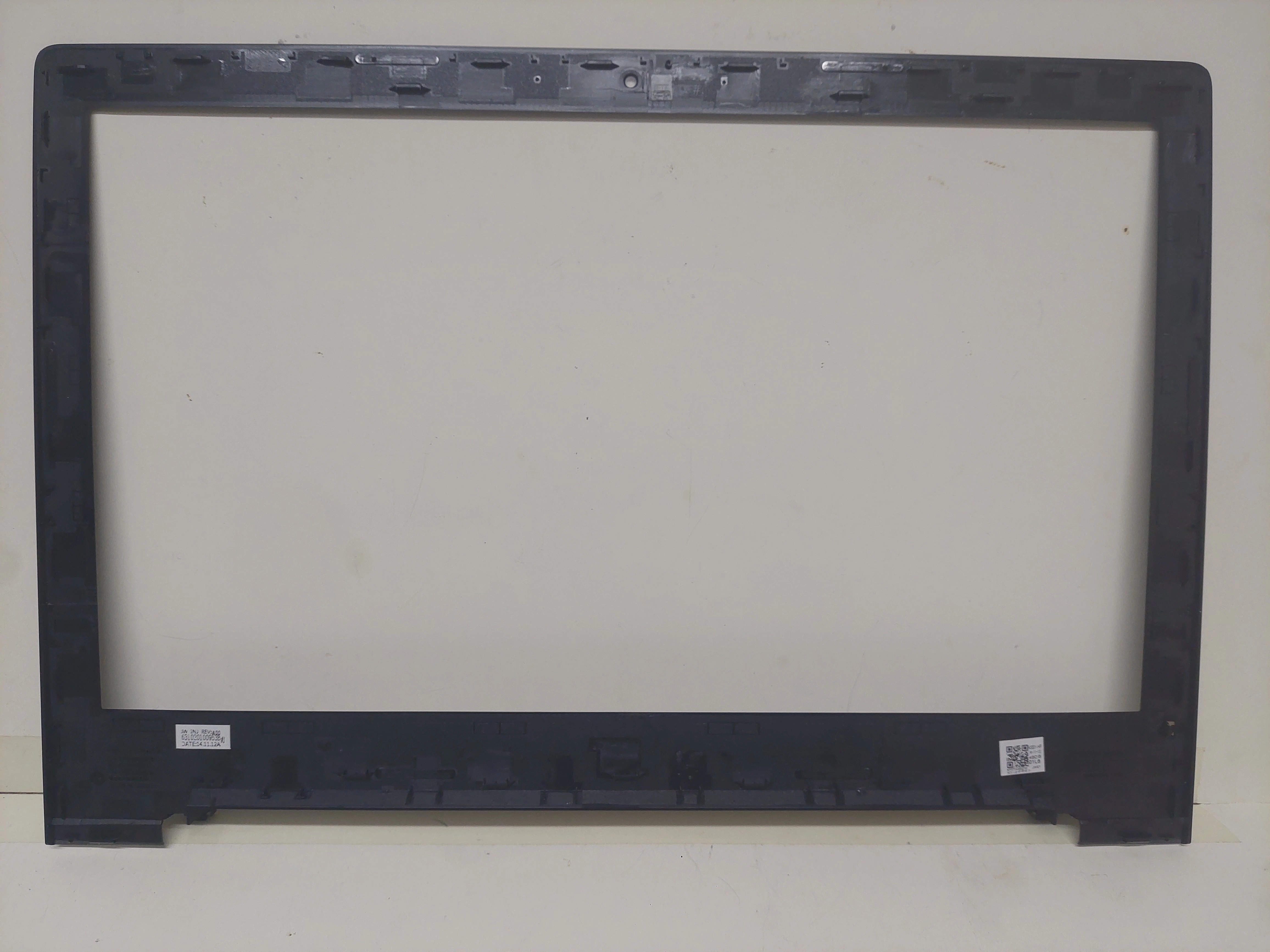 Lenovo Z50-75 80EC  BEZEL ÇERÇEVE 631020100953B